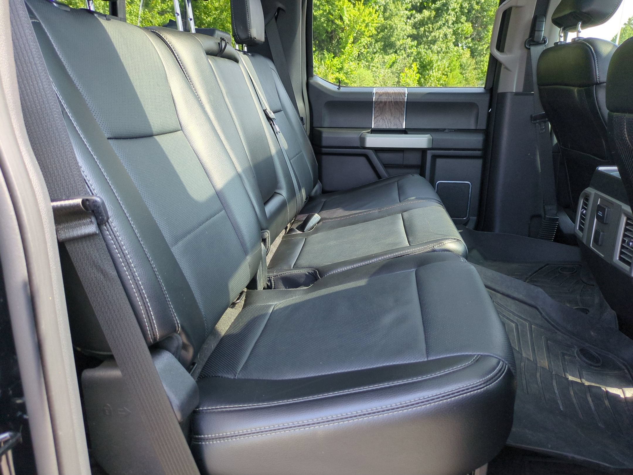 2017 Ford Super Duty F-250 SRW Lariat