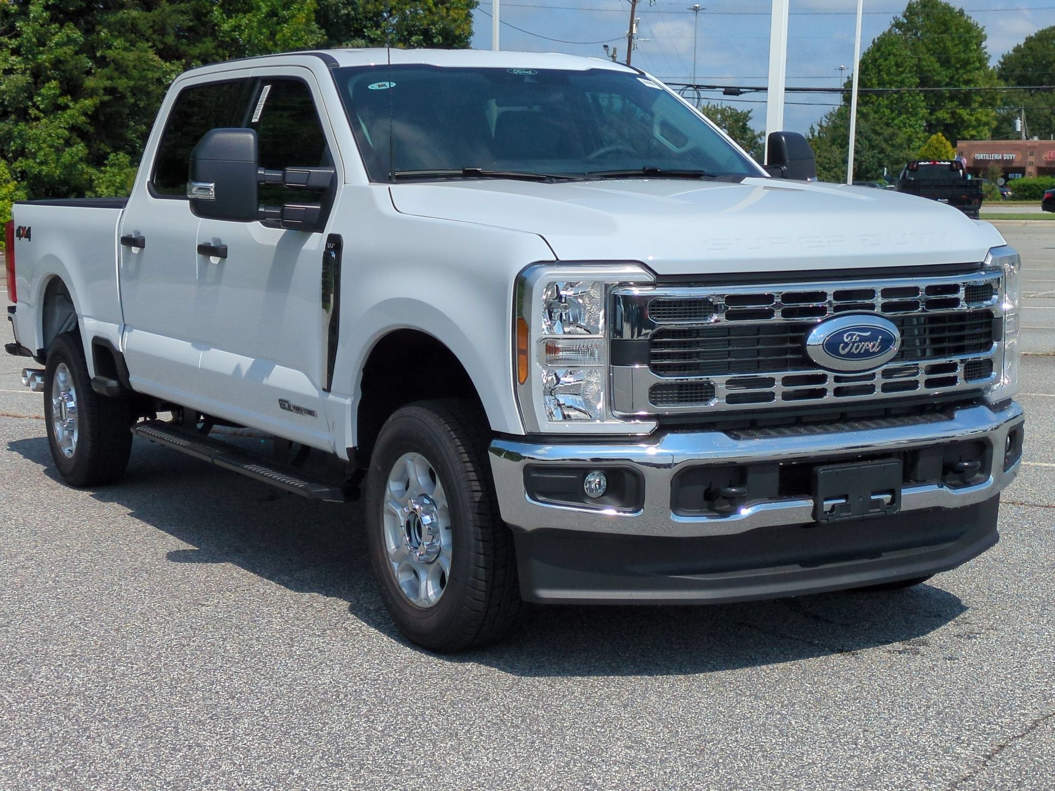 2026 Ford Super Duty F-250 SRW XLT
