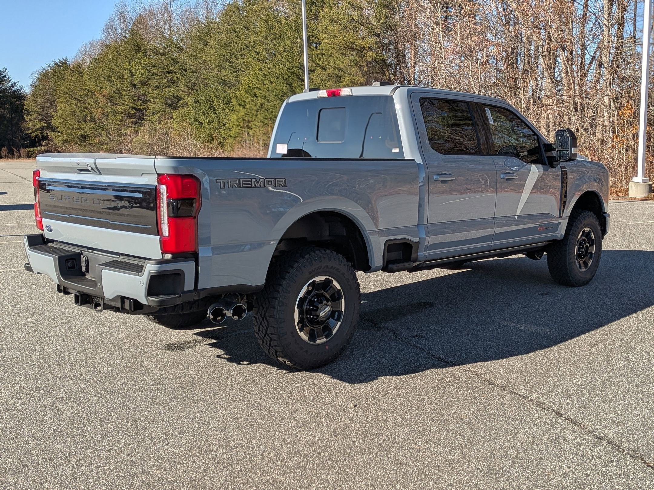 2026 Ford Super Duty F-250 SRW Platinum Tremor
