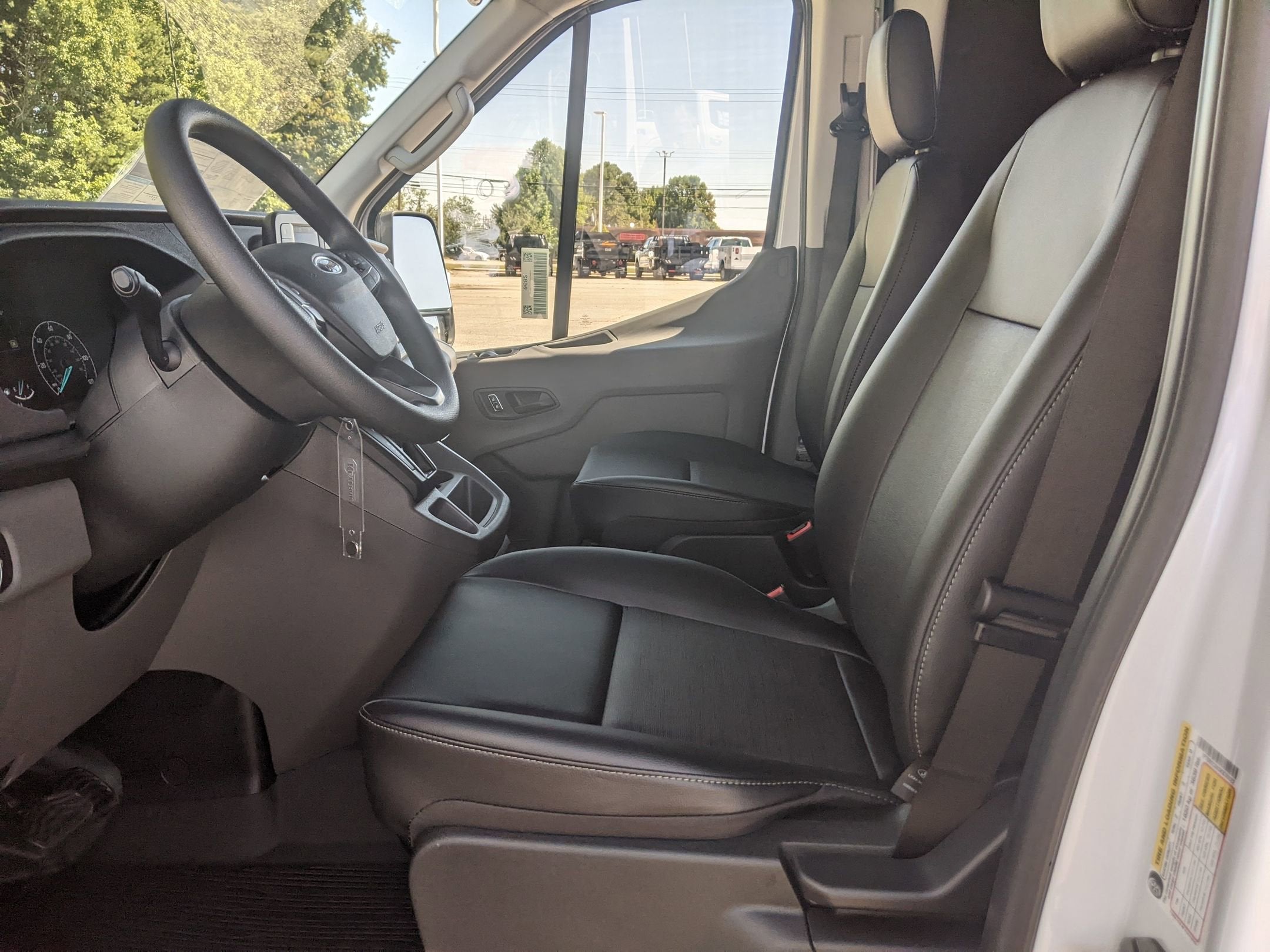 2025 Ford Transit Cargo Van Base