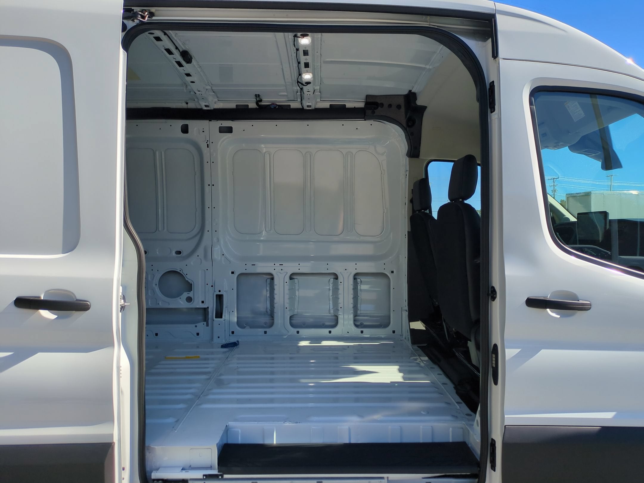 2027 Ford Transit Cargo Van Base