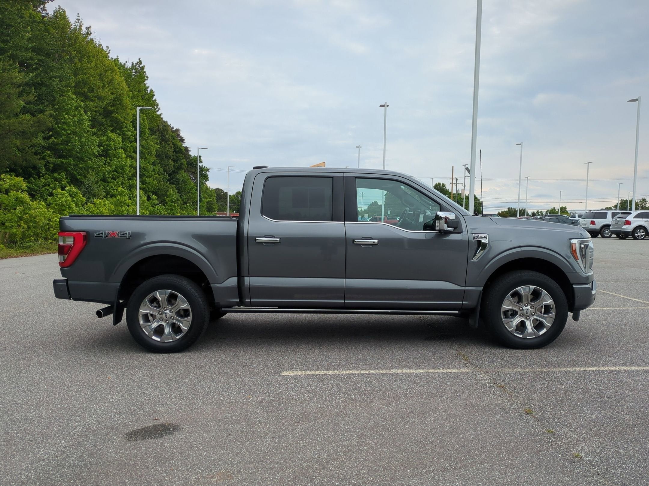 2022 Ford F-150 Platinum