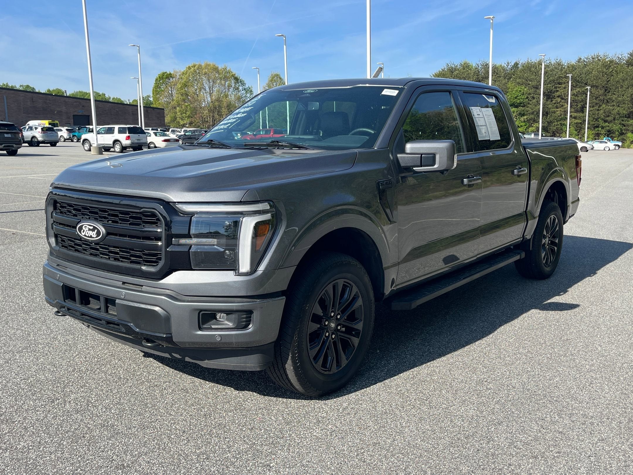 2025 Ford F-150 LARIAT