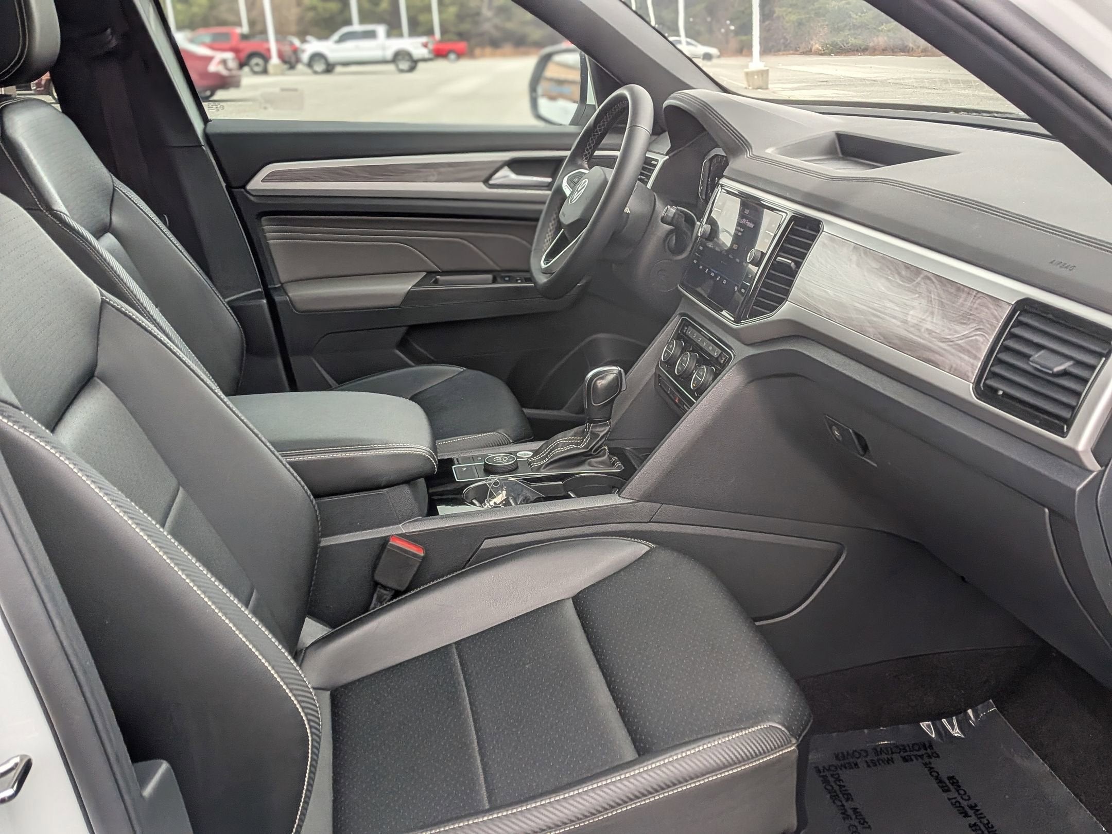 2022 Volkswagen Atlas Cross Sport 3.6L V6 SE w/Technology