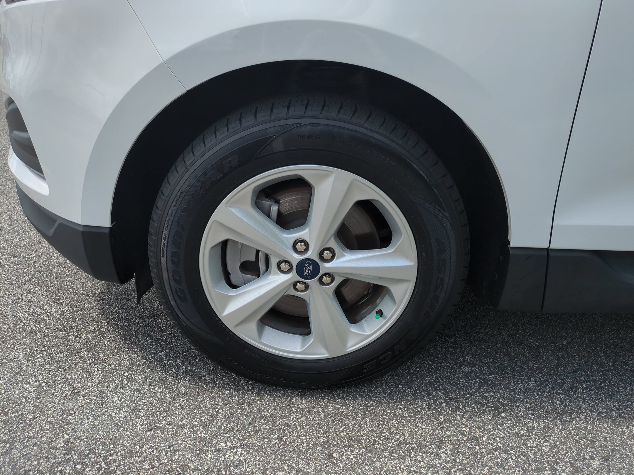2022 Ford Edge SE