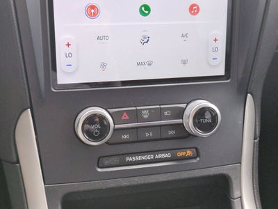 2022 Ford Edge SE