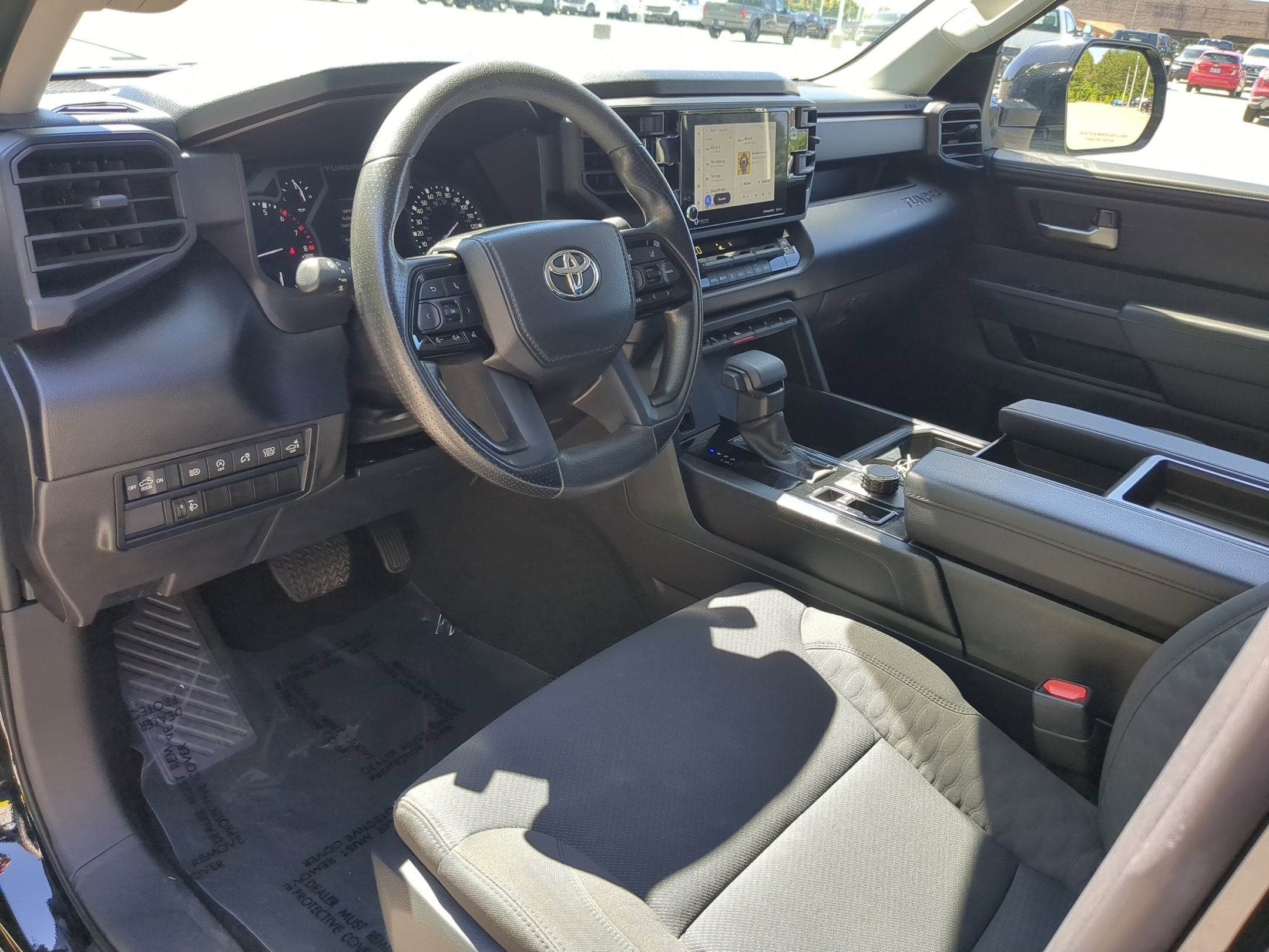 2023 Toyota Tundra 4WD SR5