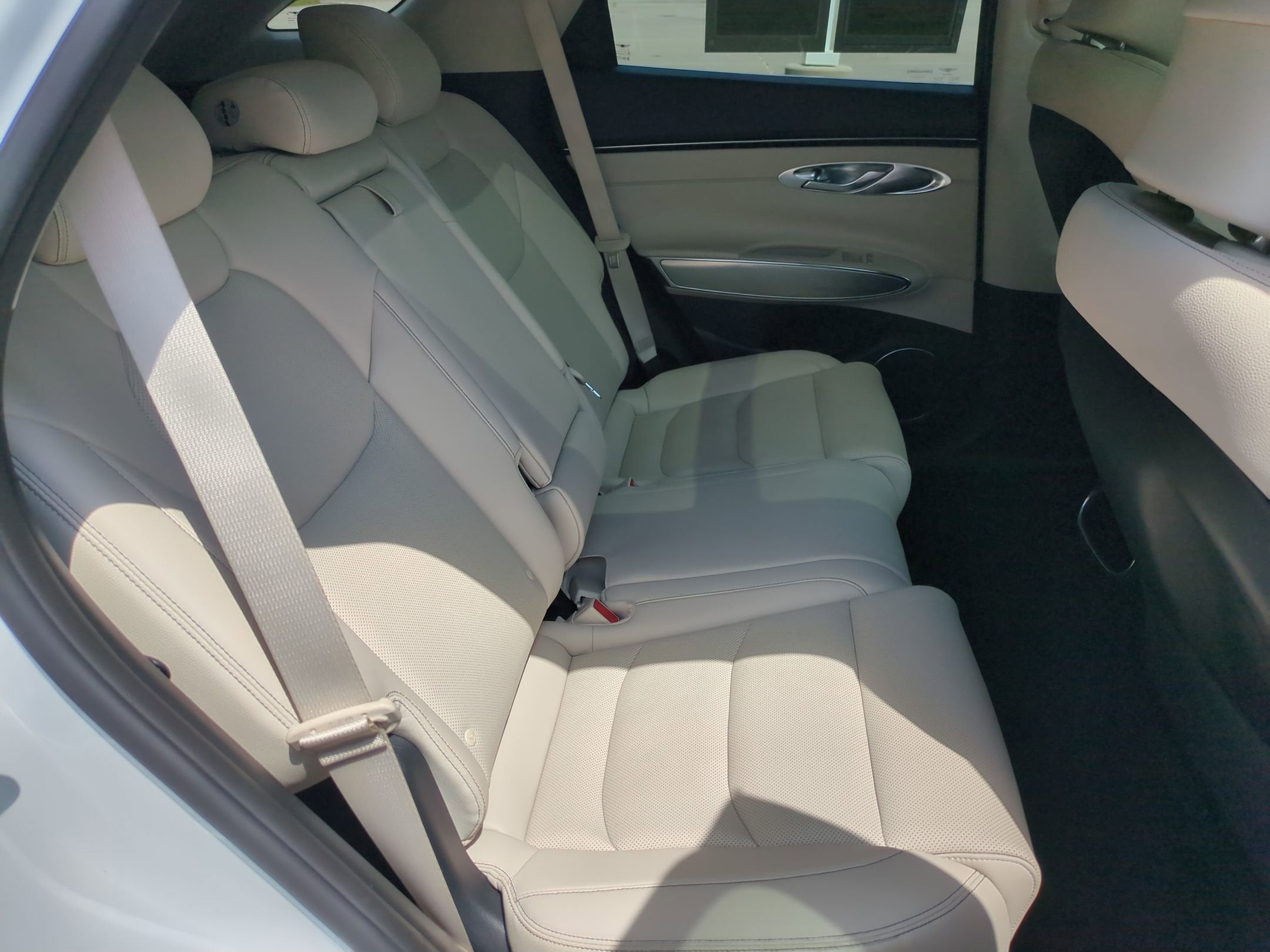 2023 Genesis GV70 2.5T