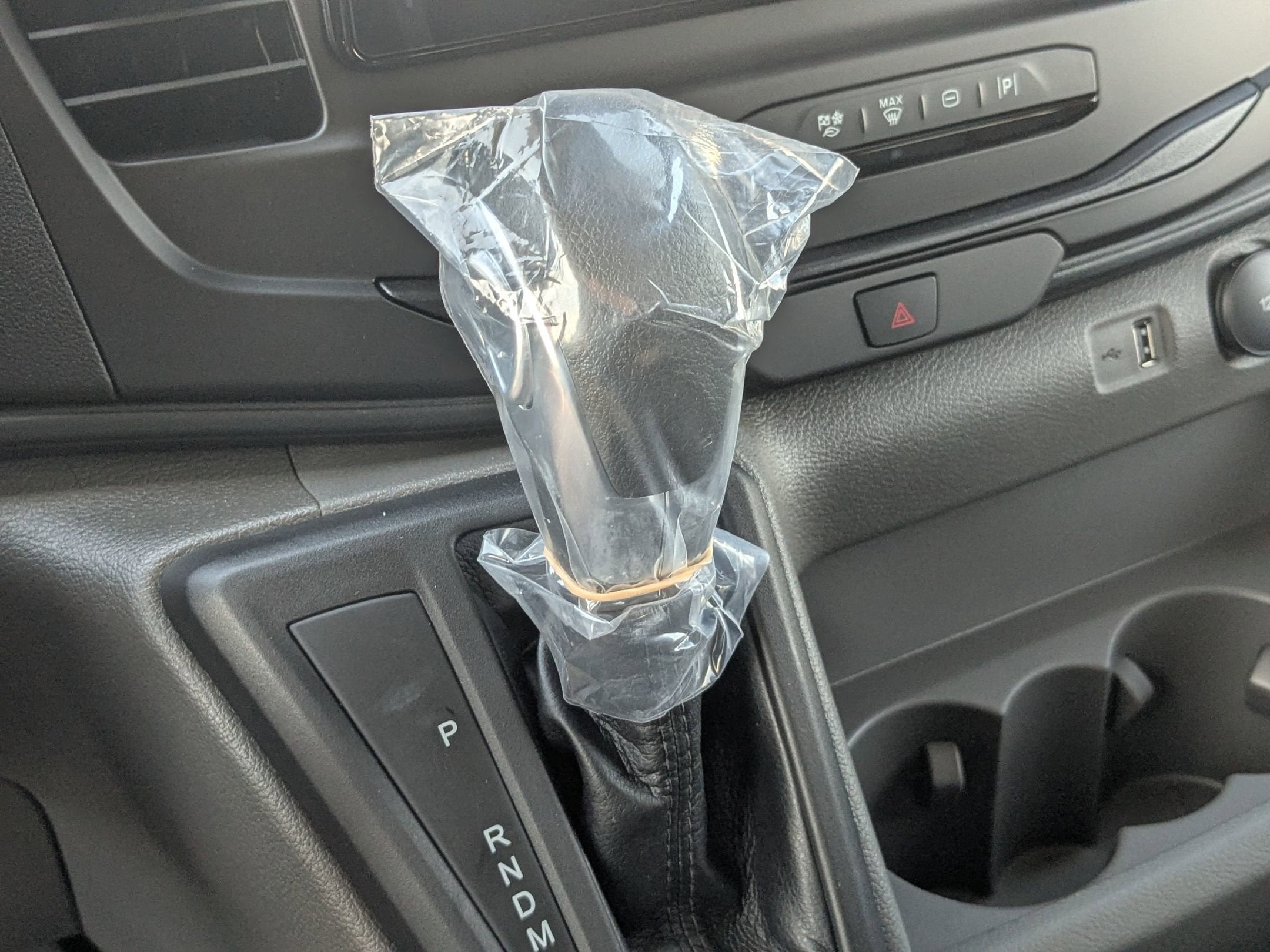 2025 Ford Transit Passenger Wagon XL