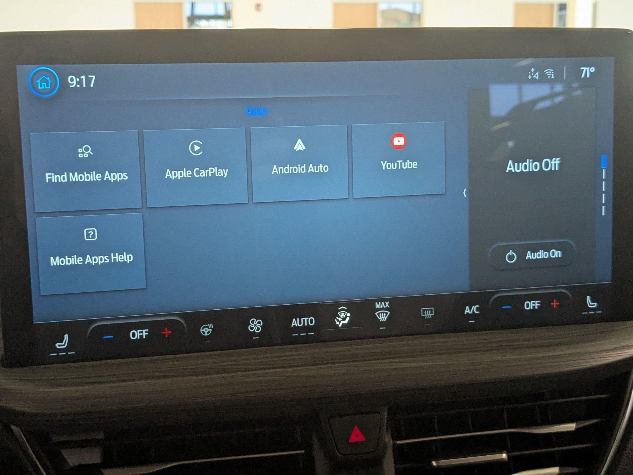 2026 Ford Escape Platinum