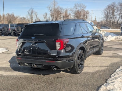 2022 Ford Explorer ST-Line