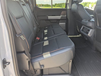 2026 Ford Super Duty F-350 DRW LARIAT