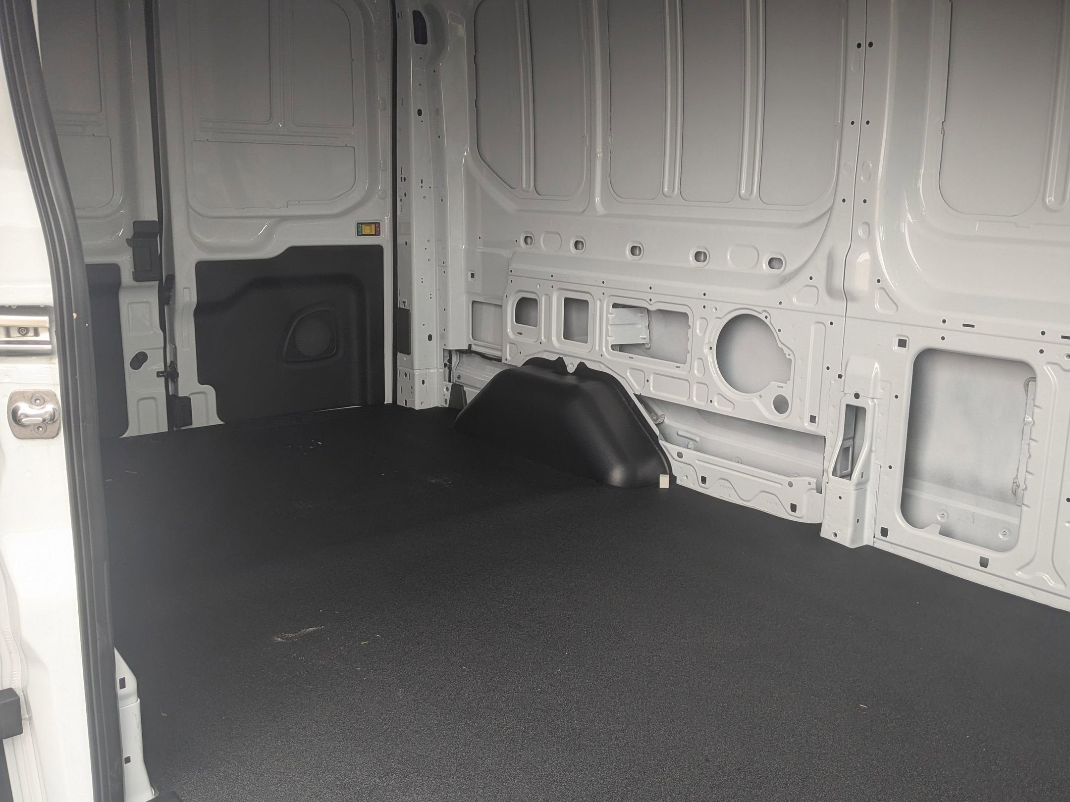 2025 Ford Transit Cargo Van Base