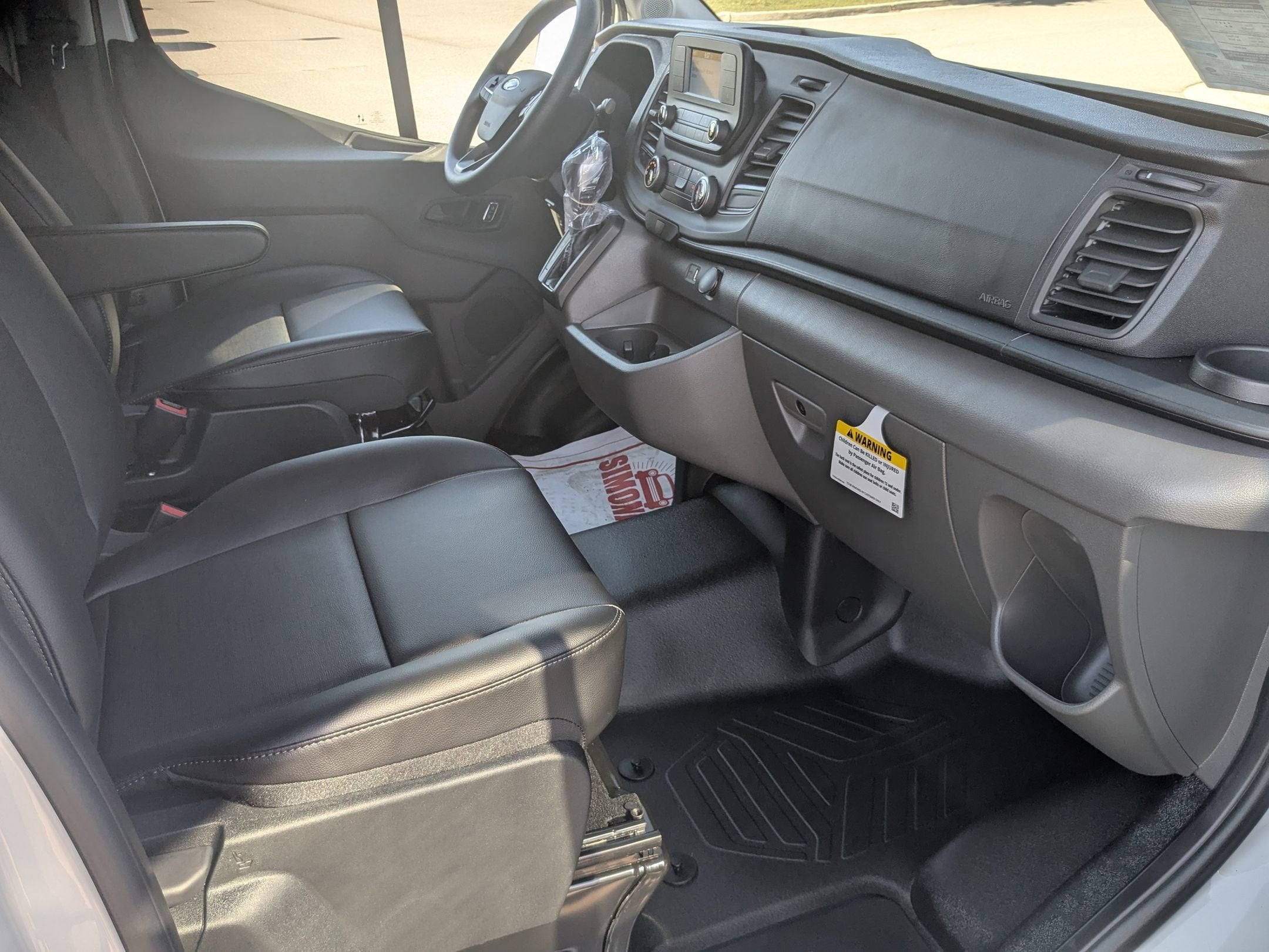 2025 Ford Transit Cargo Van Base