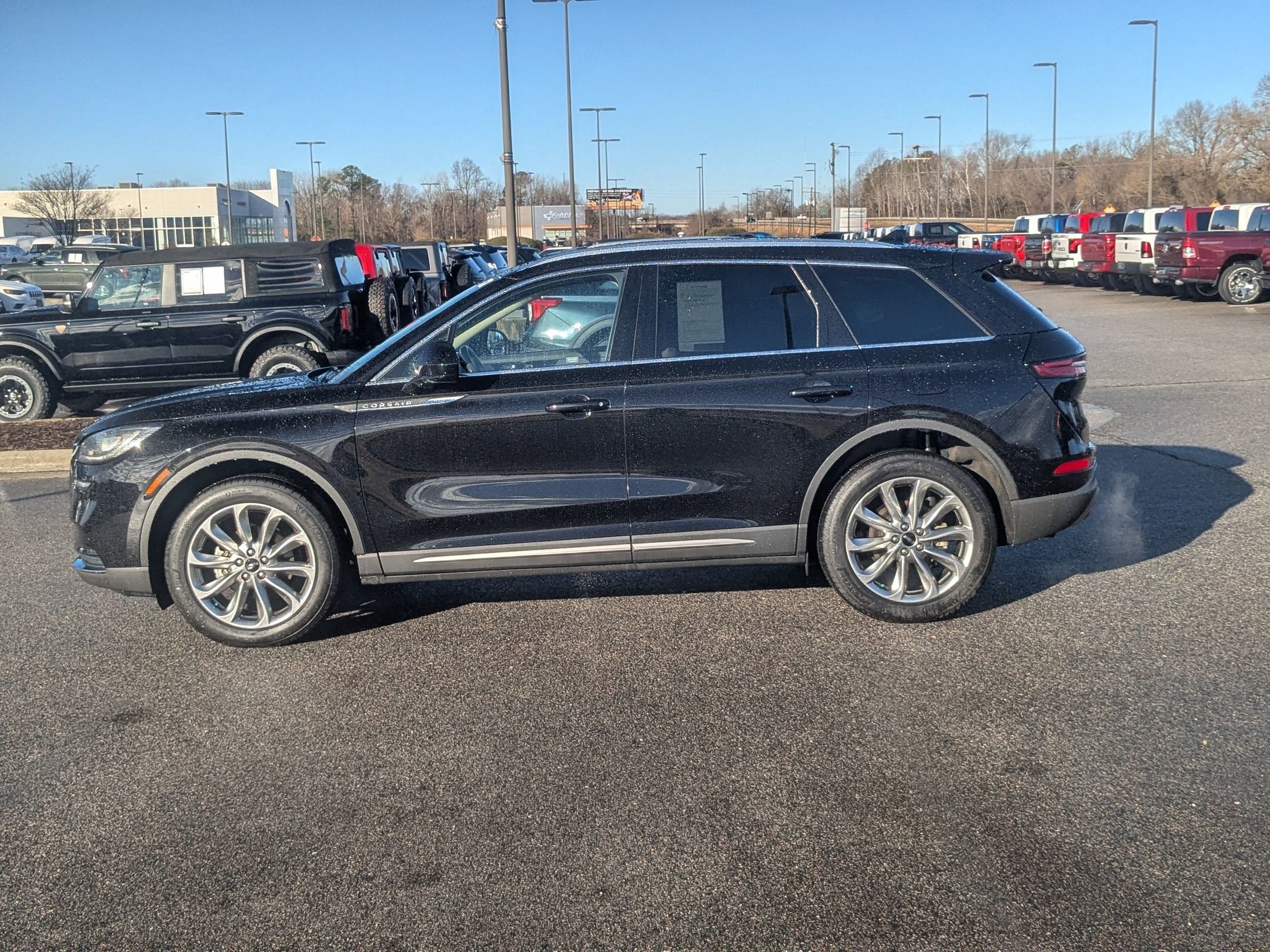 2022 Lincoln Corsair Standard