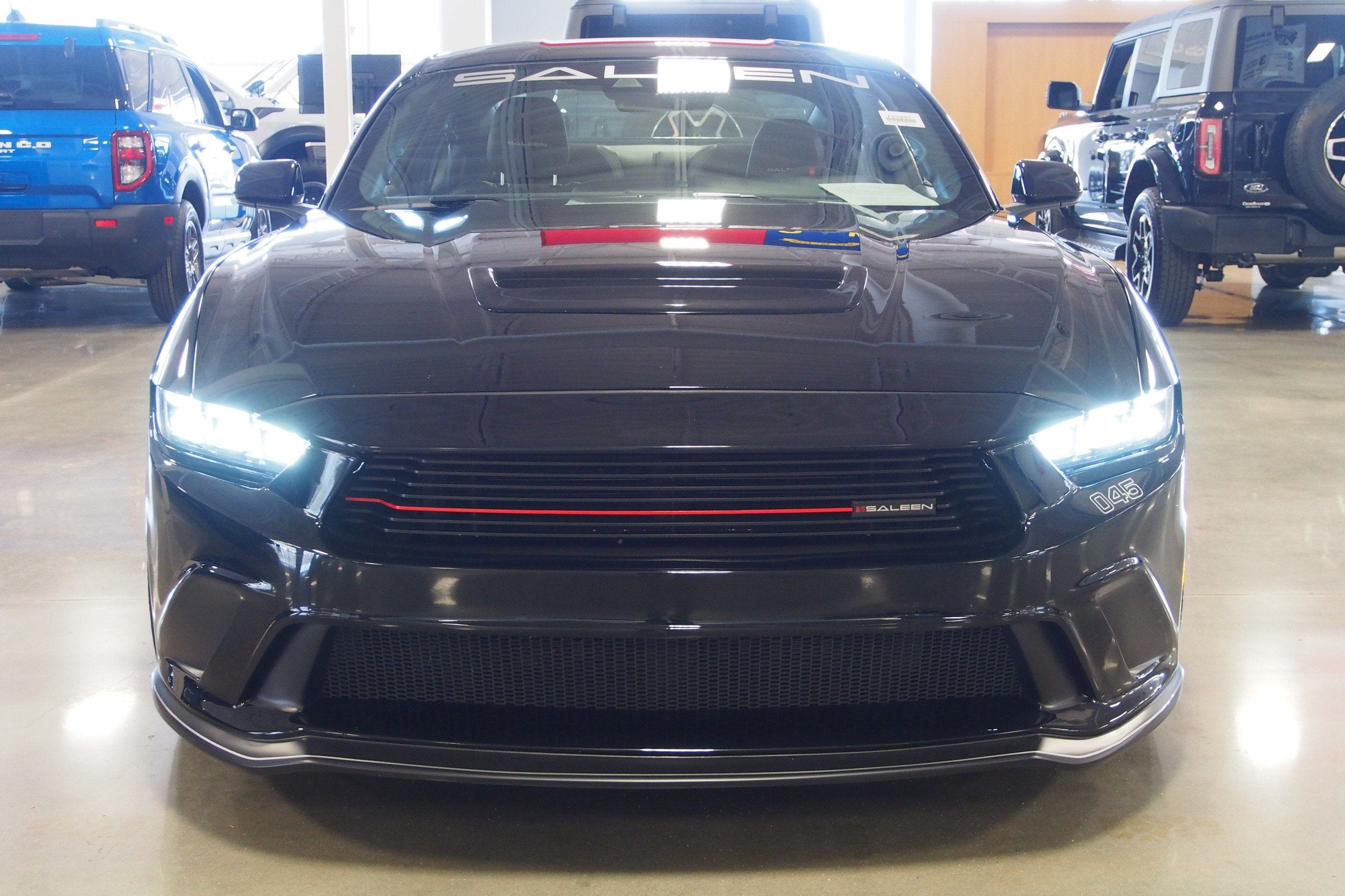 2024 Ford Mustang GT Saleen White Label