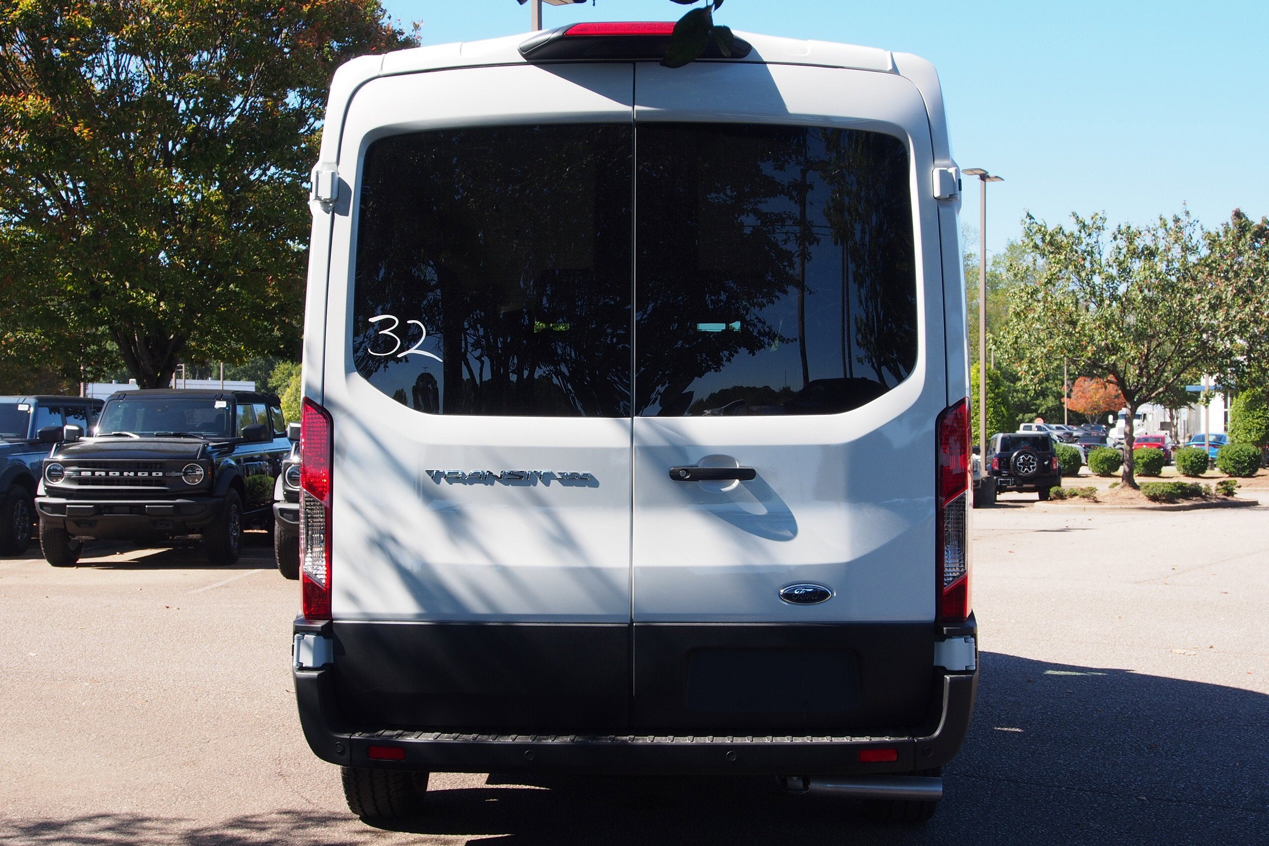 2025 Ford Transit Passenger Wagon XL