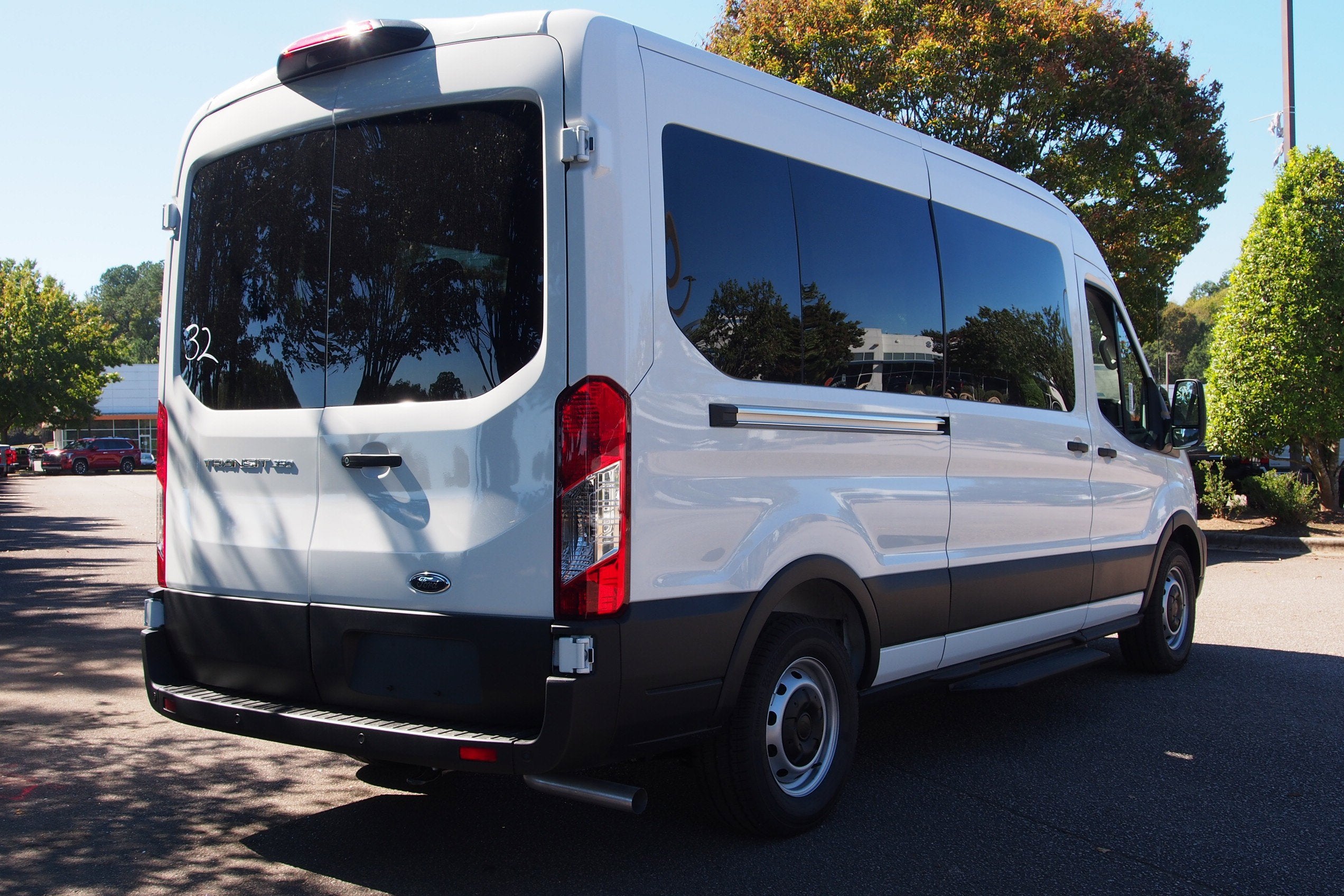 2025 Ford Transit Passenger Wagon XL