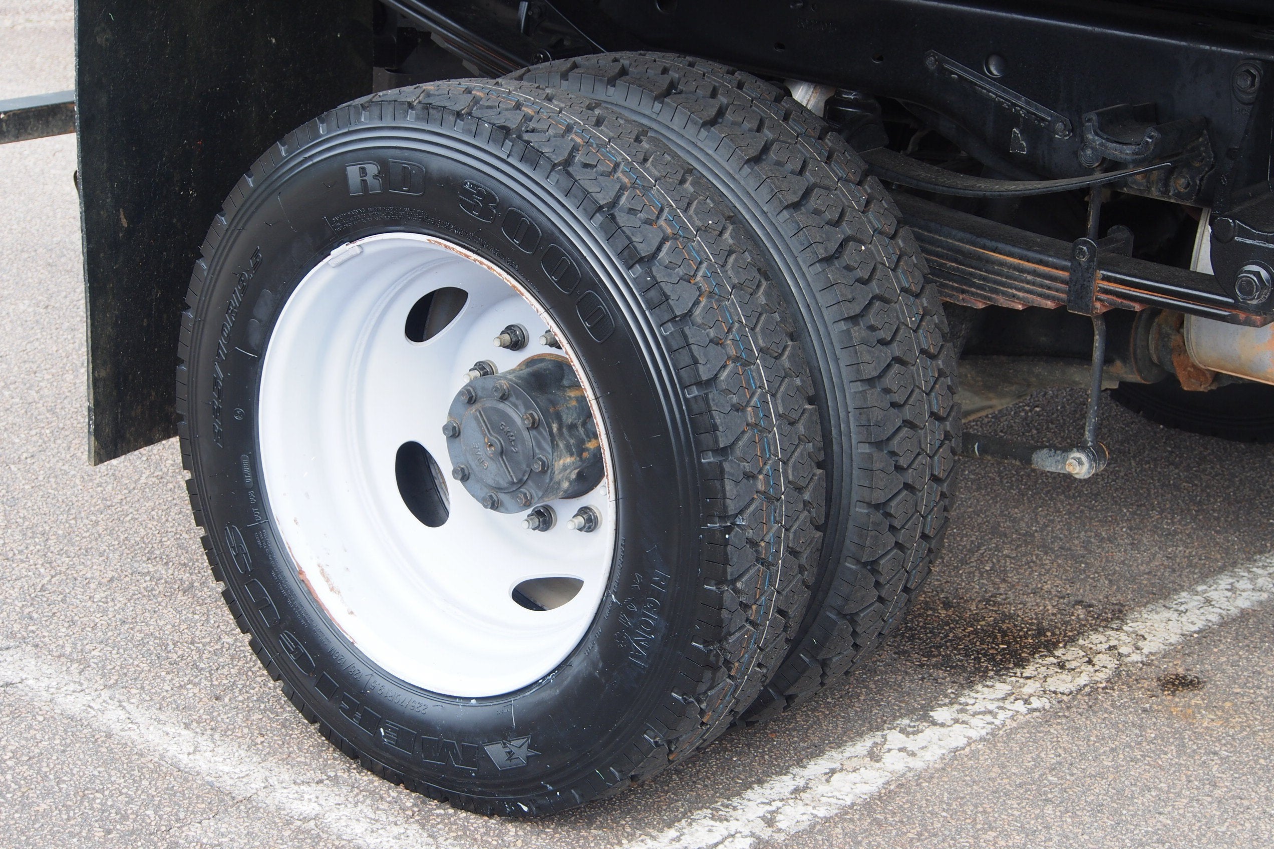 2025 Ford Super Duty F-550 DRW XL