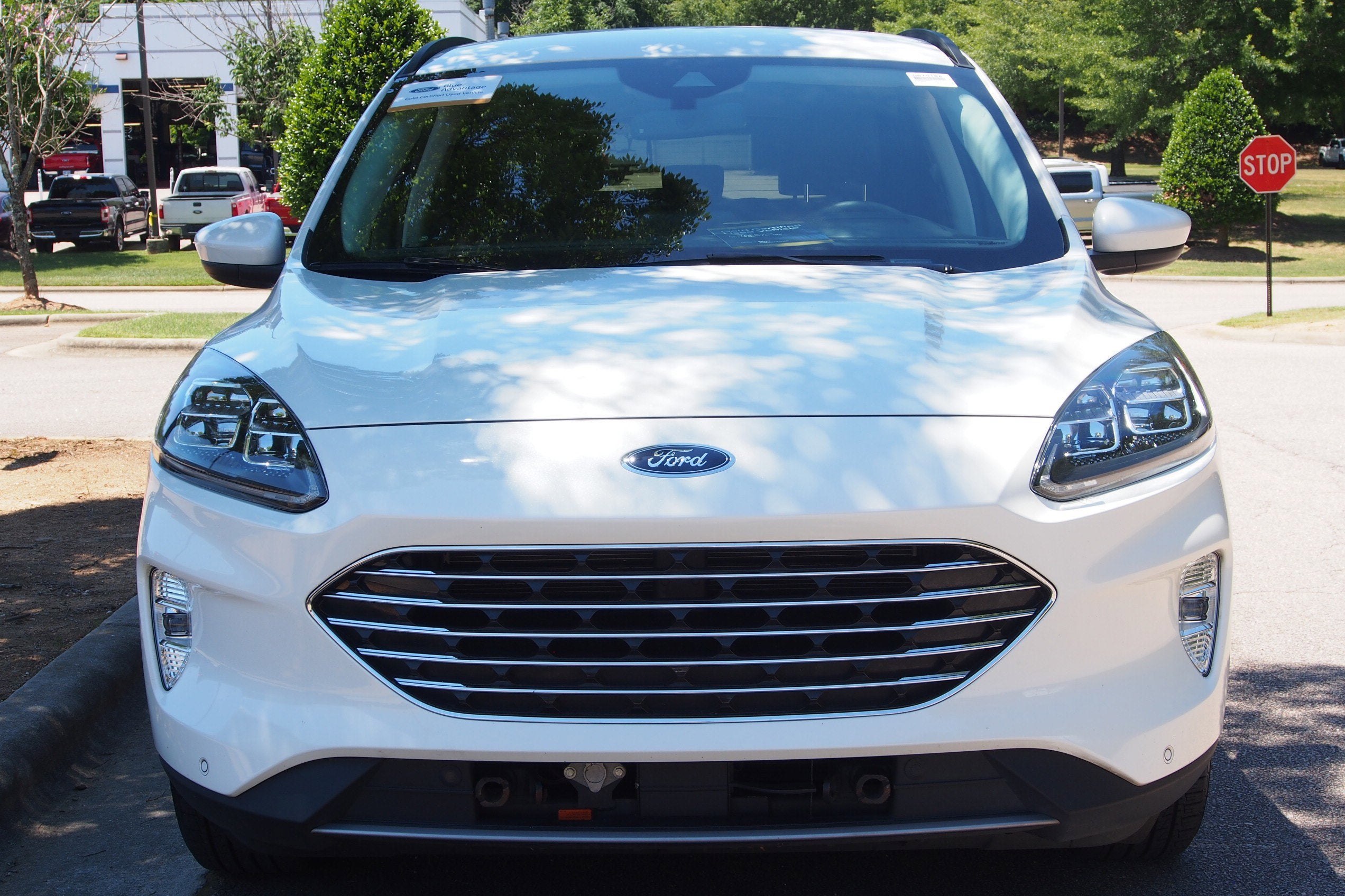 2022 Ford Escape Titanium Hybrid