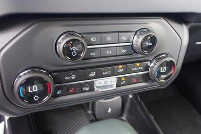 2025 Ford Bronco Outer Banks - Crossroads Courtesy Demo