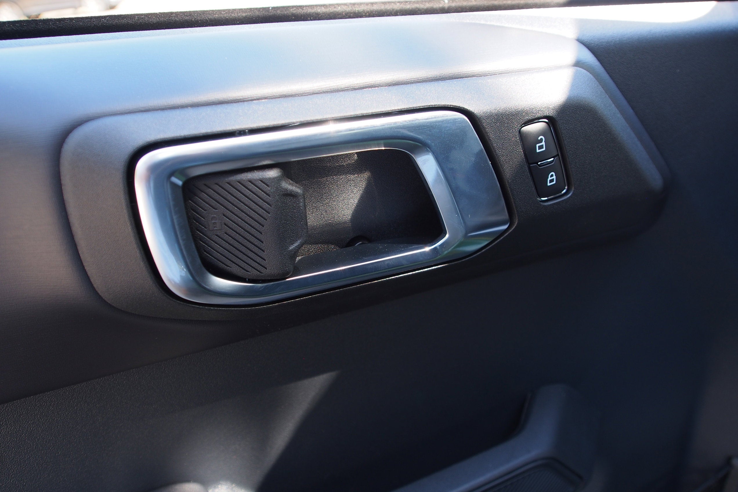 2025 Ford Bronco Outer Banks - Crossroads Courtesy Demo