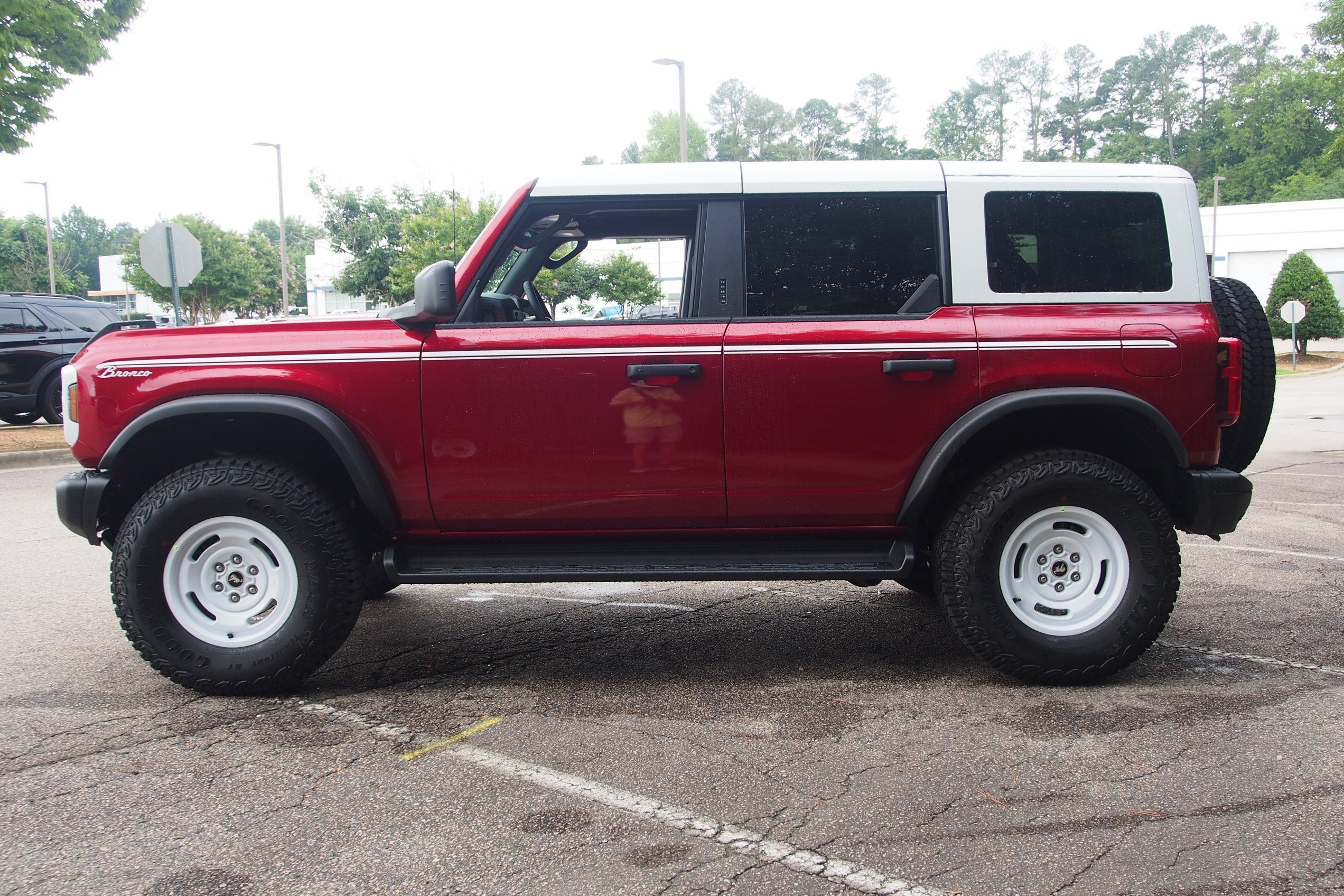 2026 Ford Bronco Heritage Edition