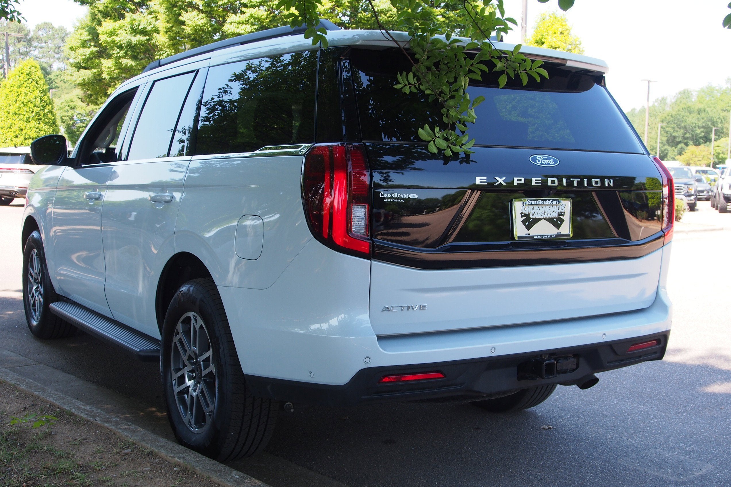 2025 Ford Expedition Active