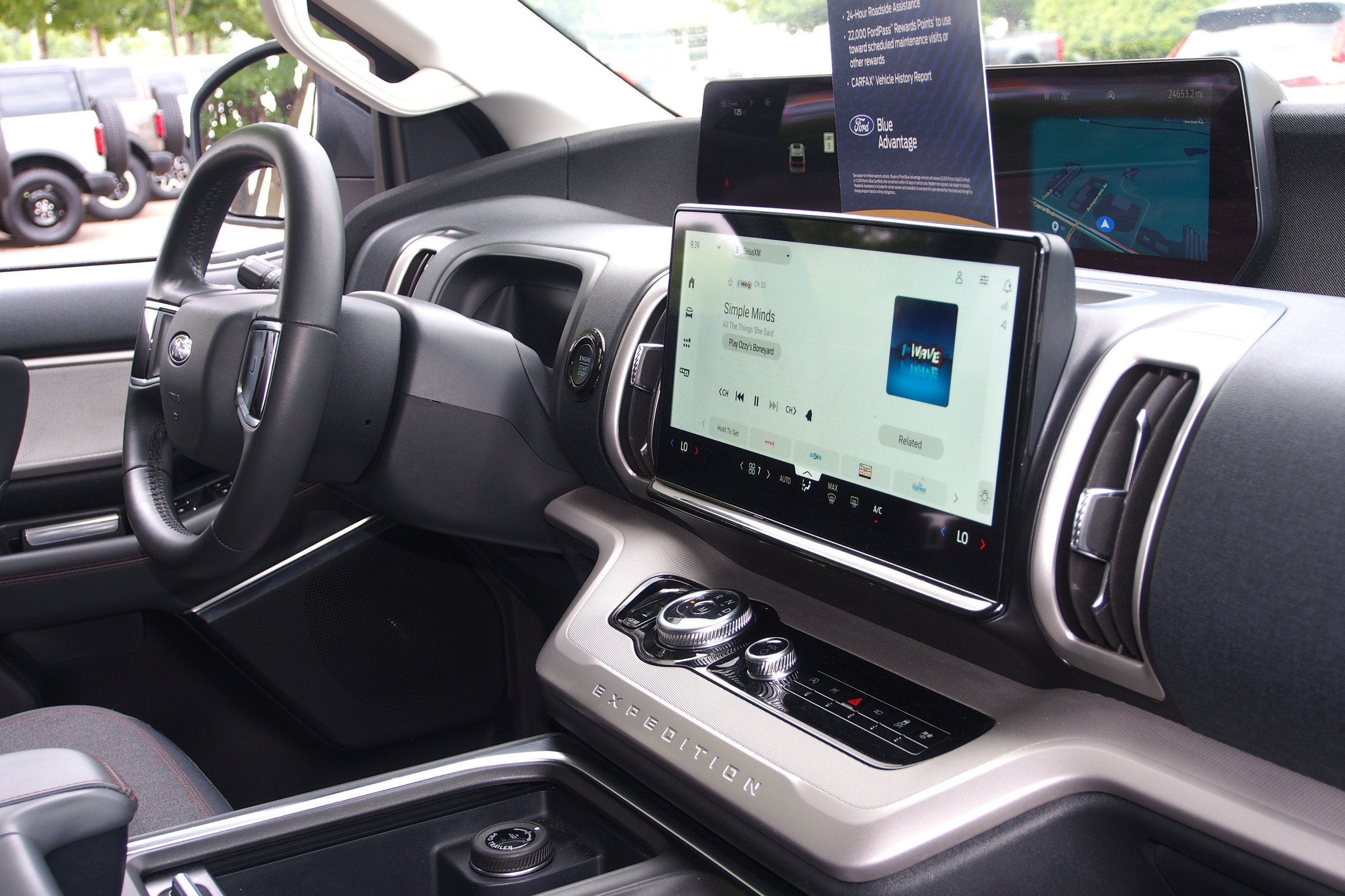 2025 Ford Expedition Active
