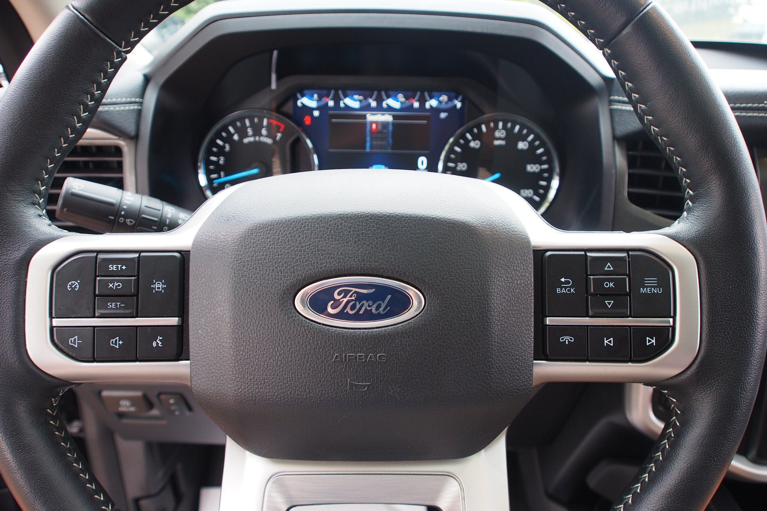 2024 Ford Expedition XLT