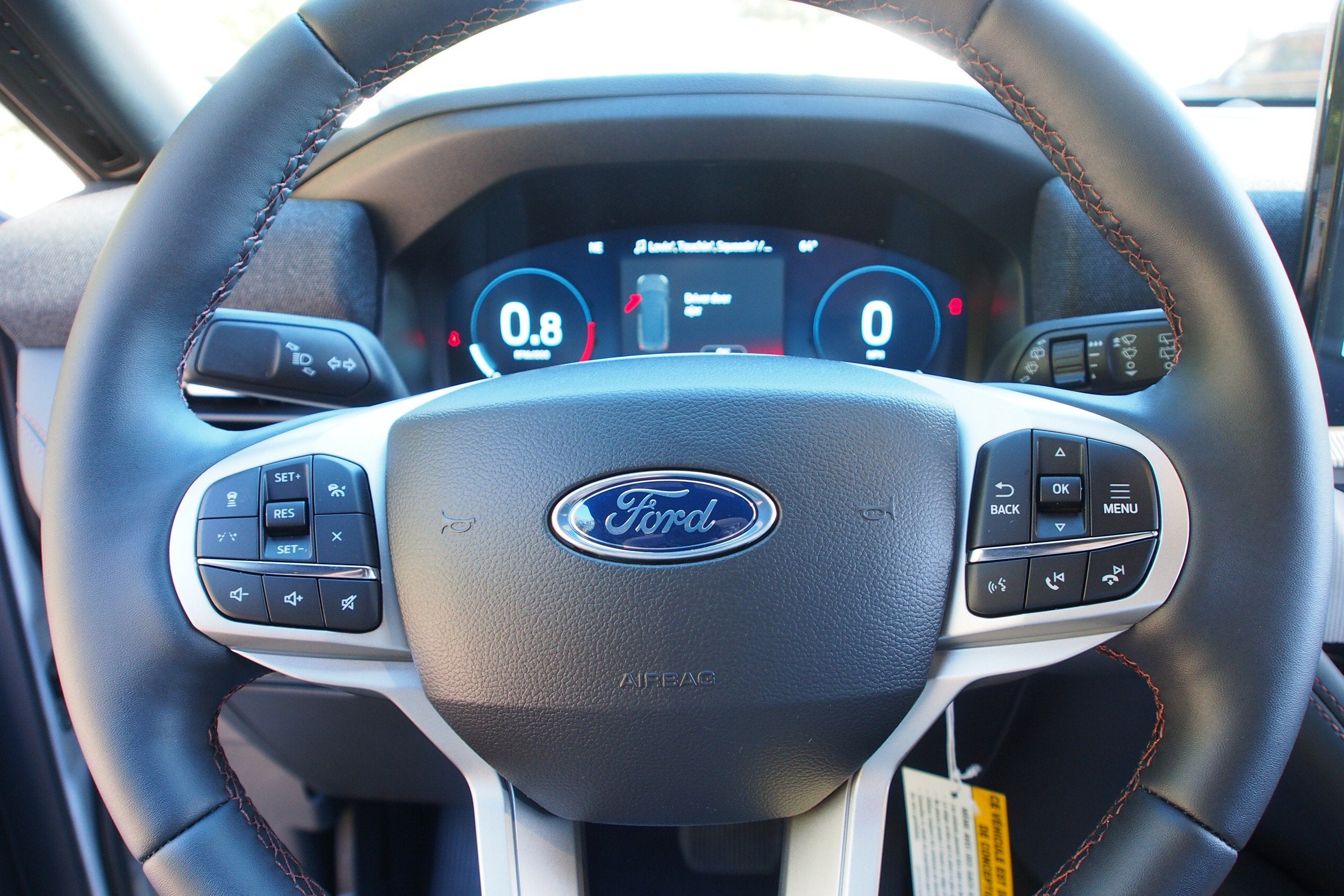 2027 Ford Explorer Active w/200A Pkg