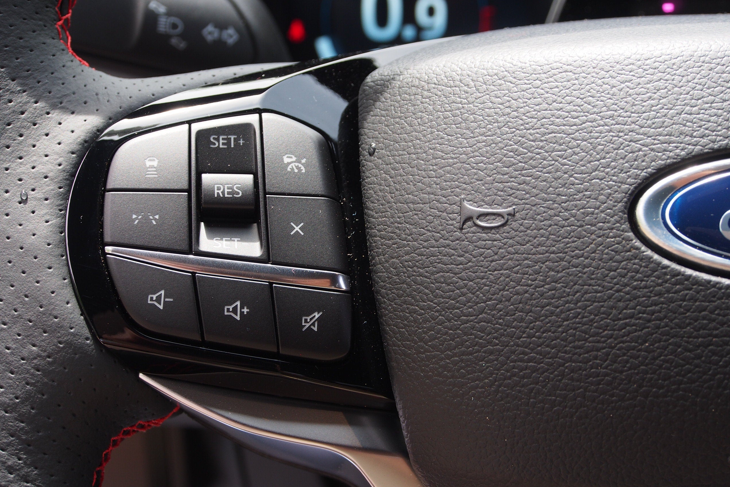 2026 Ford Explorer ST-Line - Crossroads Courtesy Demo