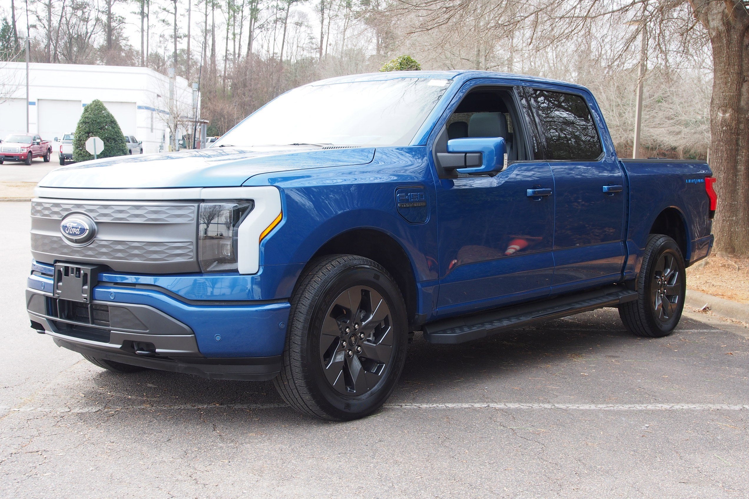 2022 Ford F-150 Lightning LARIAT