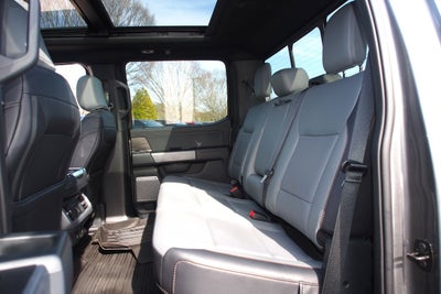 2025 Ford F-150 Lightning LARIAT