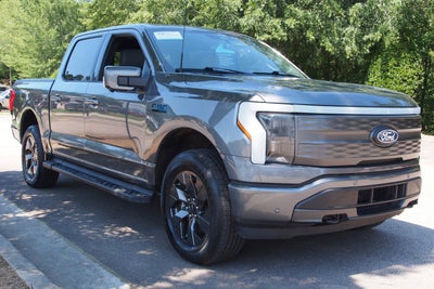 2025 Ford F-150 Lightning LARIAT