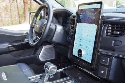 2025 Ford F-150 Lightning Platinum