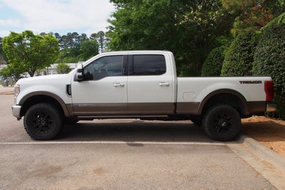 2022 Ford Super Duty F-250 SRW LARIAT