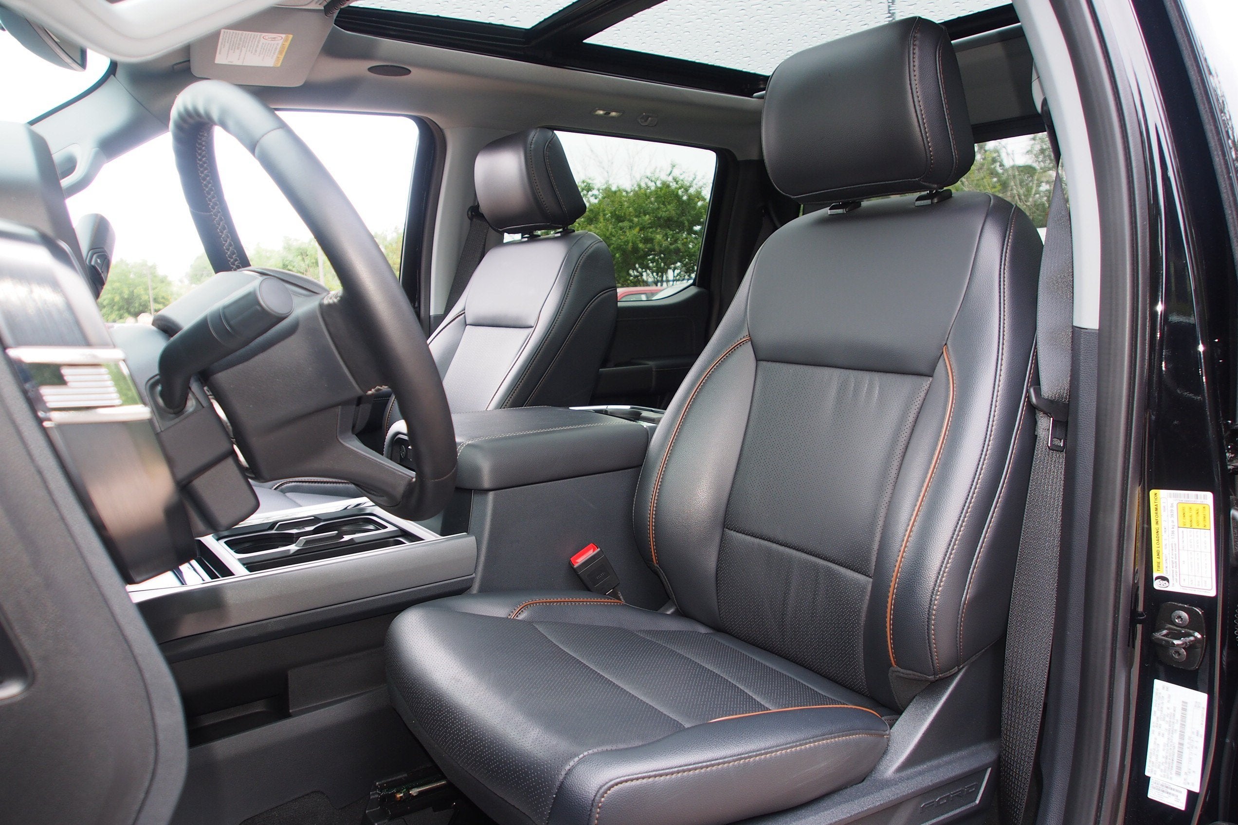 2025 Ford Super Duty F-350 SRW LARIAT