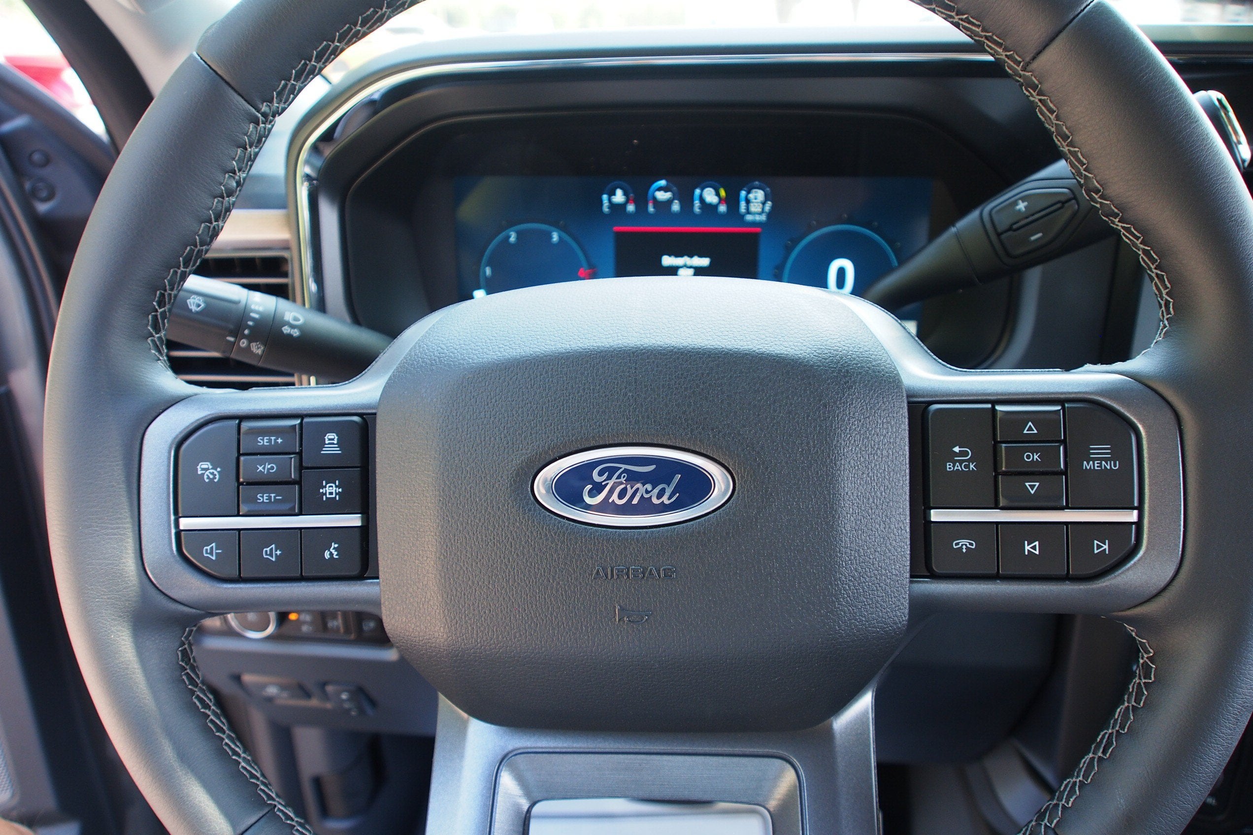 2026 Ford Super Duty F-350 DRW LARIAT
