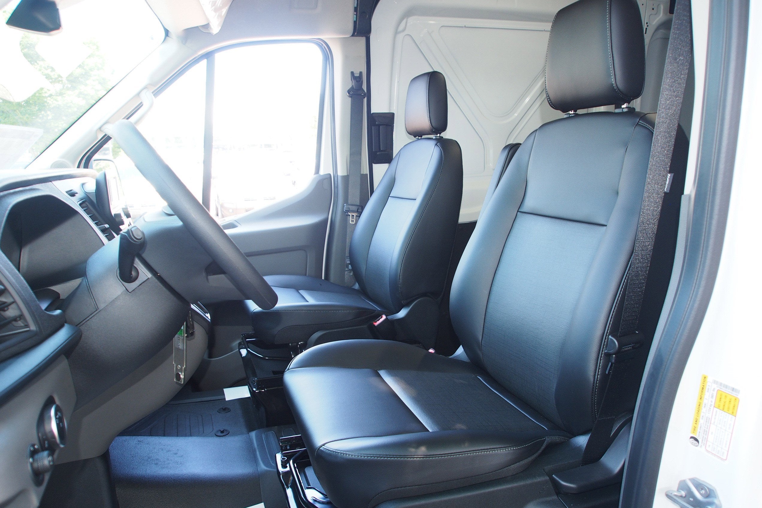 2025 Ford Transit Cargo Van Base