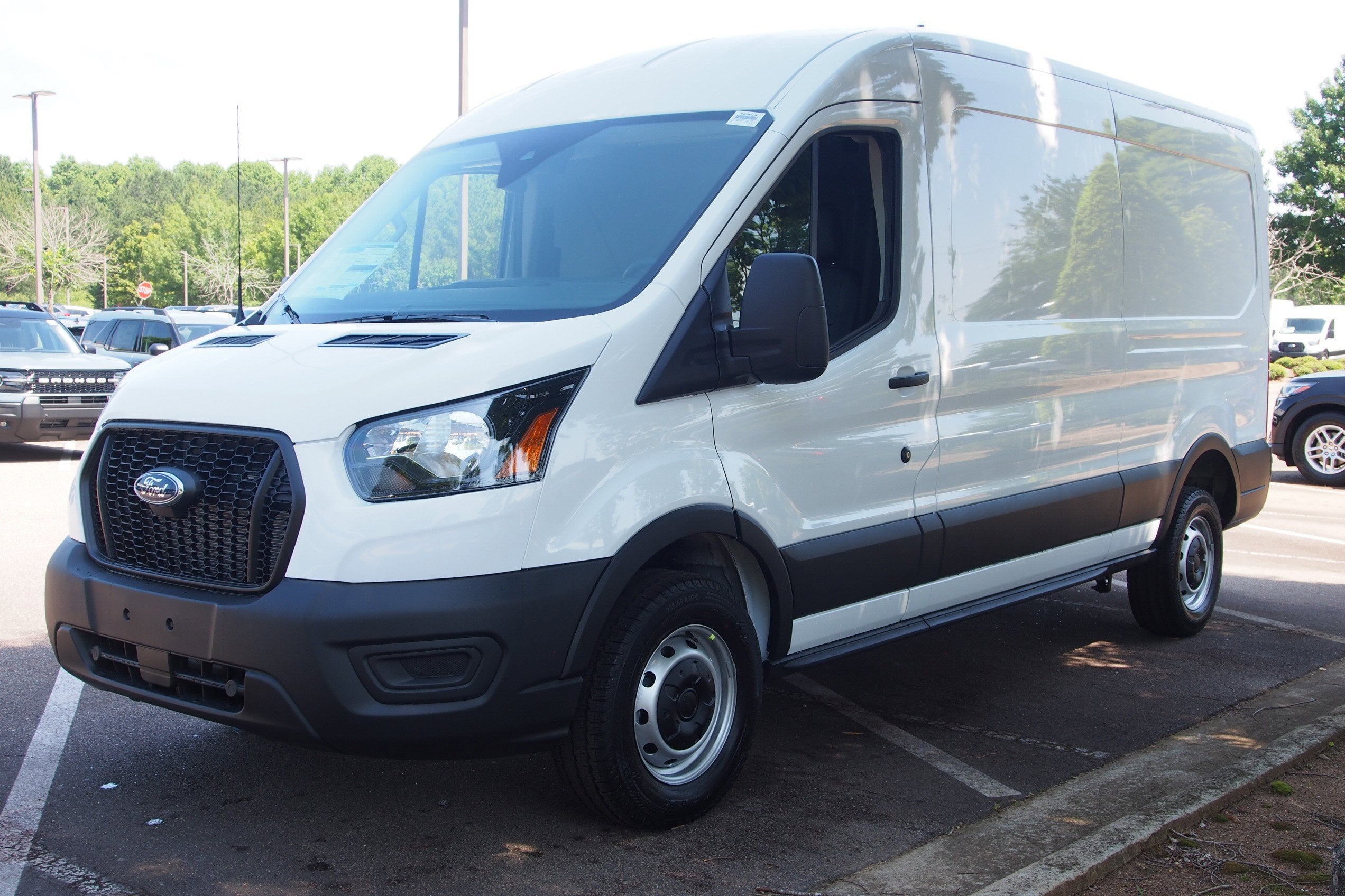 2025 Ford Transit Cargo Van Base