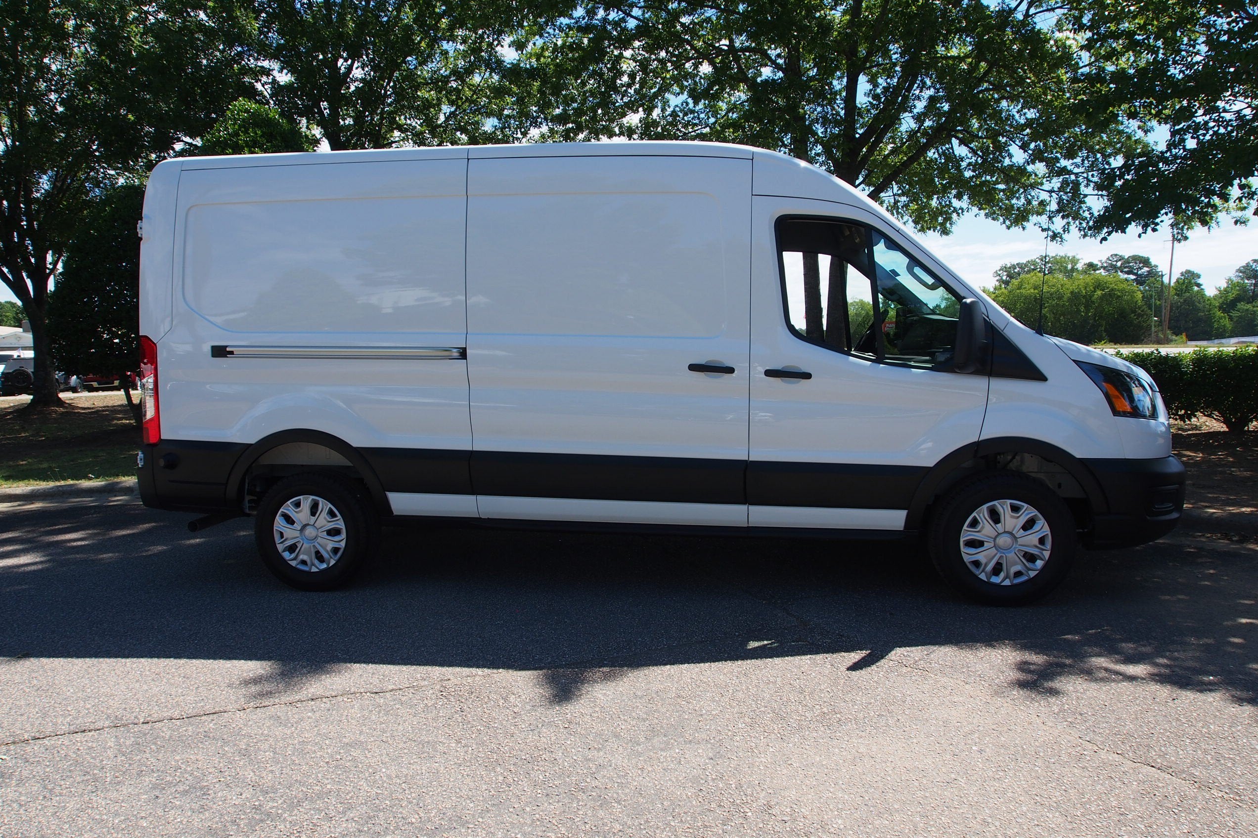 2026 Ford Transit Cargo Van Base