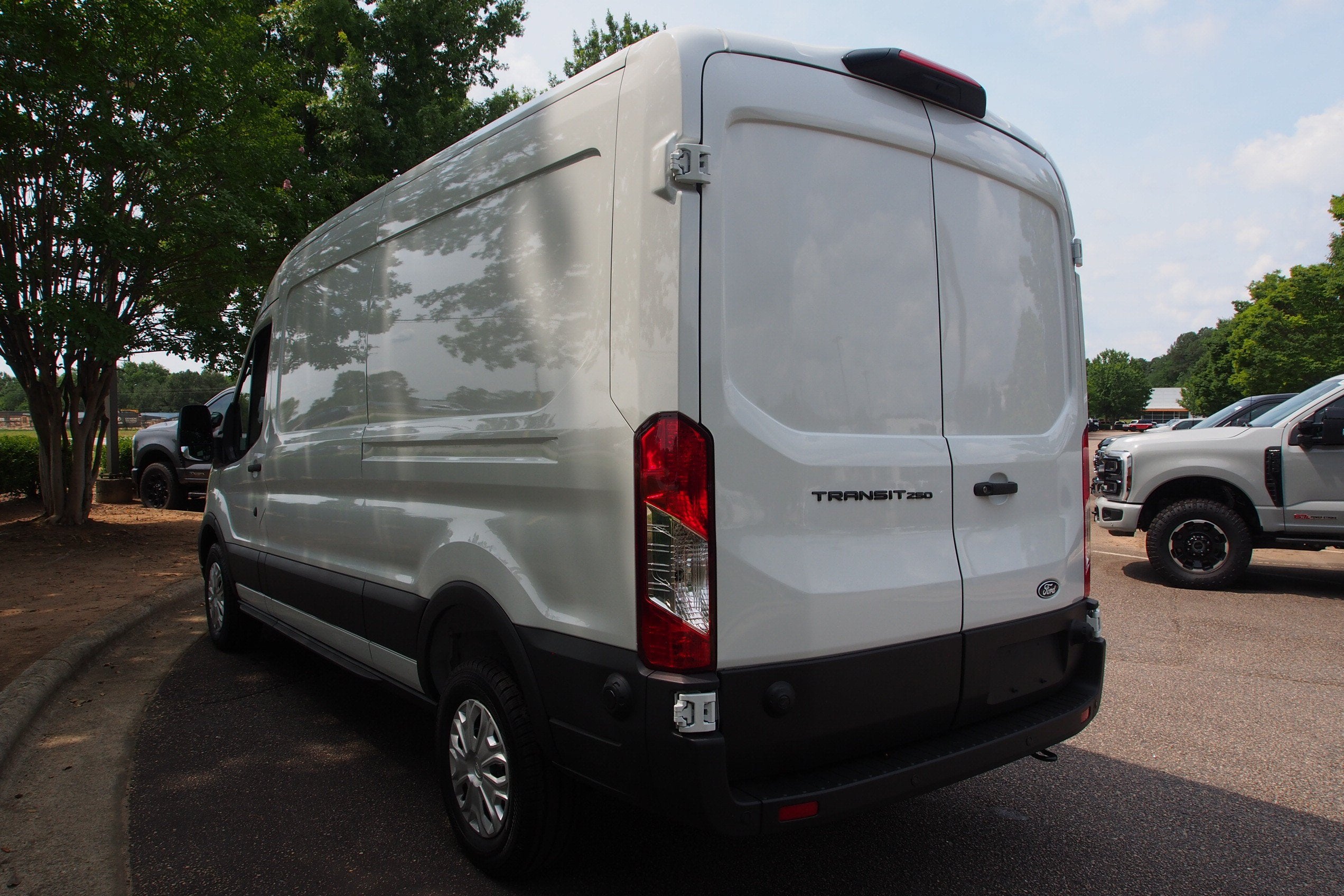 2026 Ford Transit Cargo Van Base
