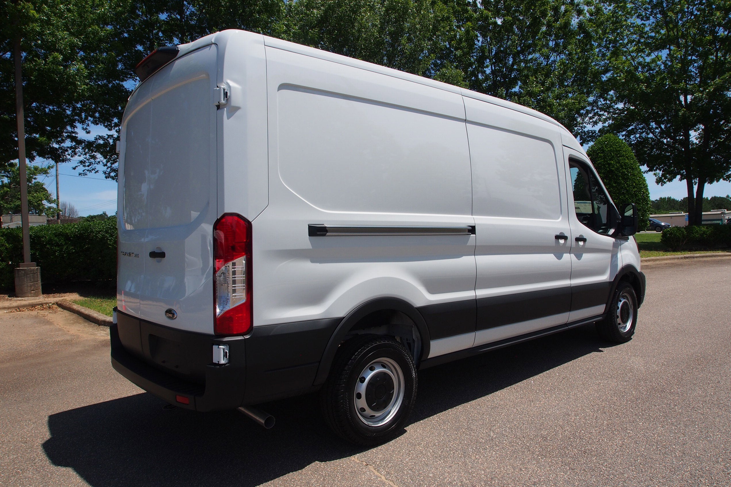 2025 Ford Transit Cargo Van Base
