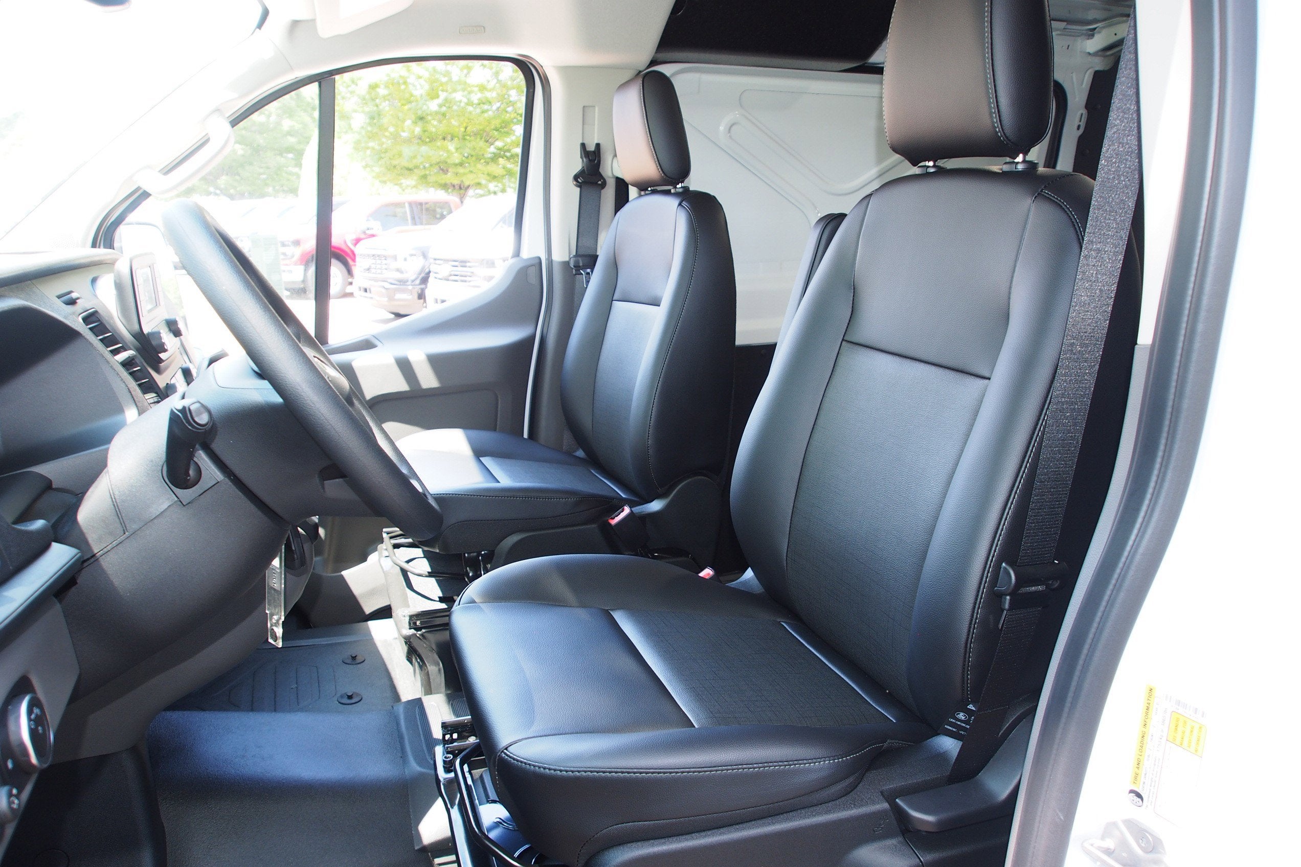 2025 Ford Transit Cargo Van Base