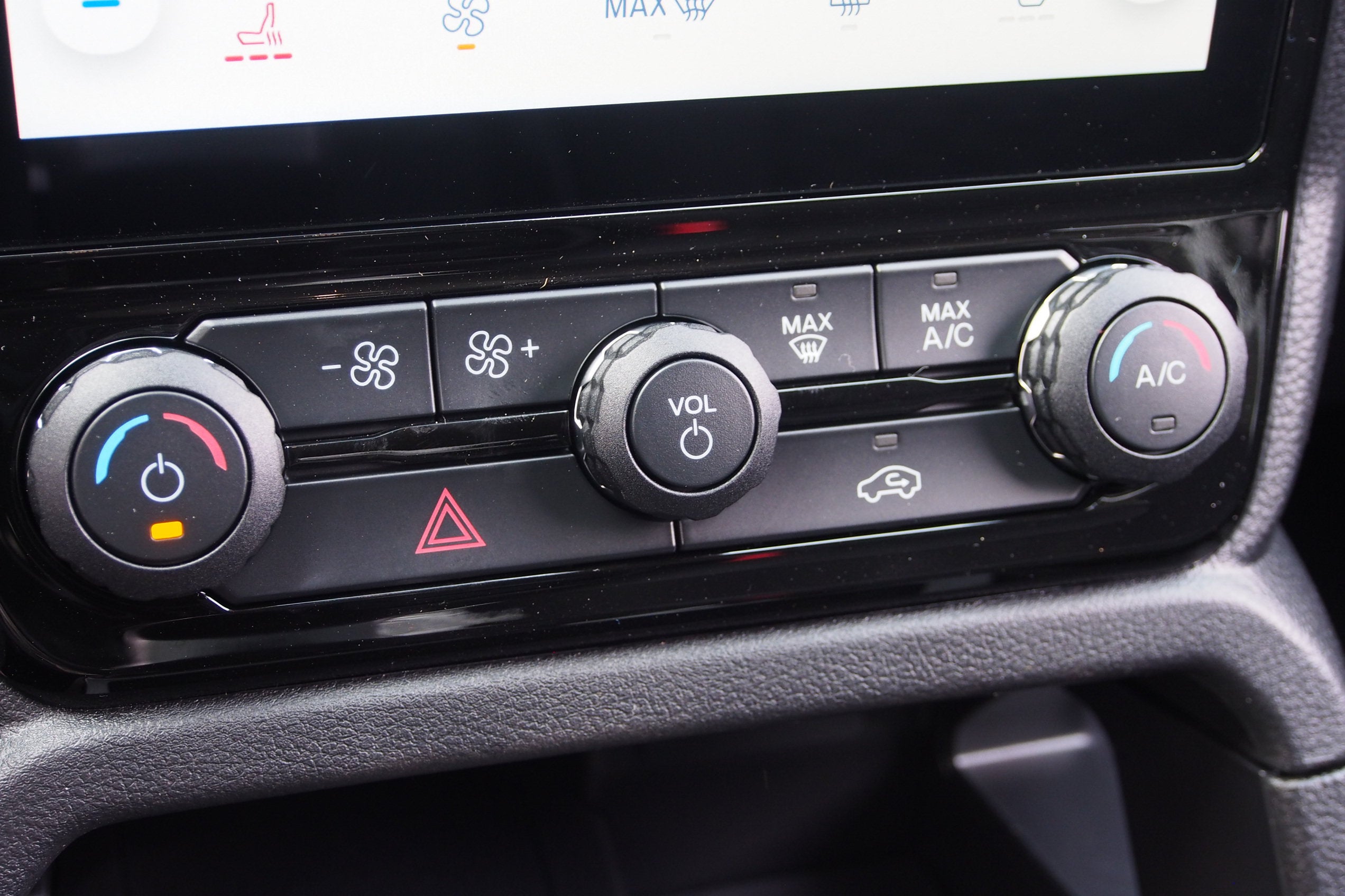 2026 Ford Ranger XLT - Crossroads Courtesy Demo