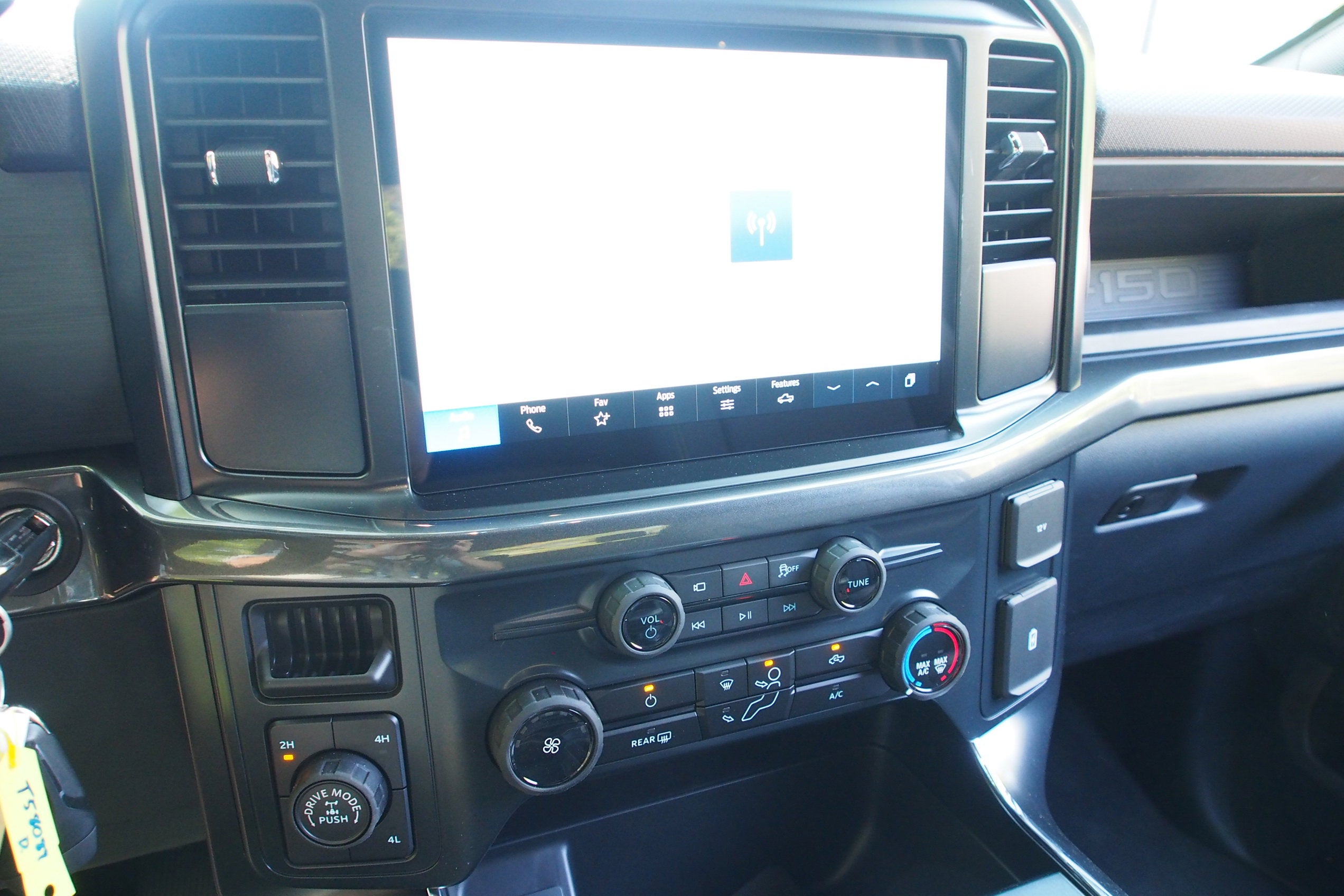 2025 Ford F-150 STX - Crossroads Courtesy Demo