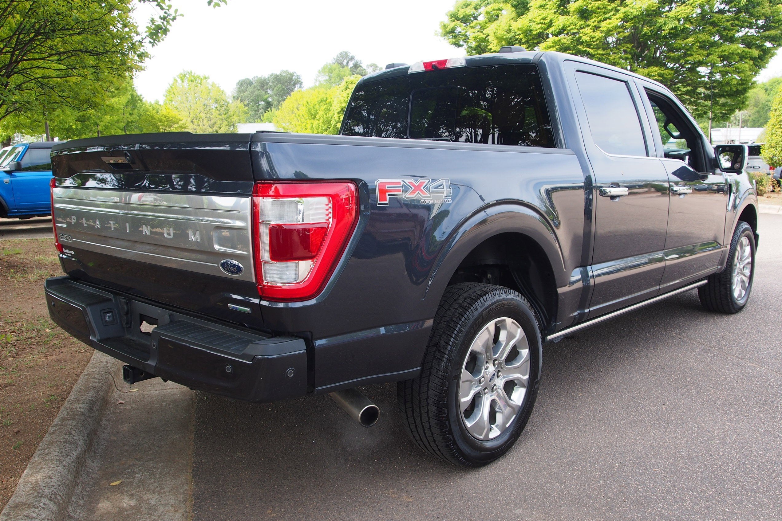 2022 Ford F-150 Platinum