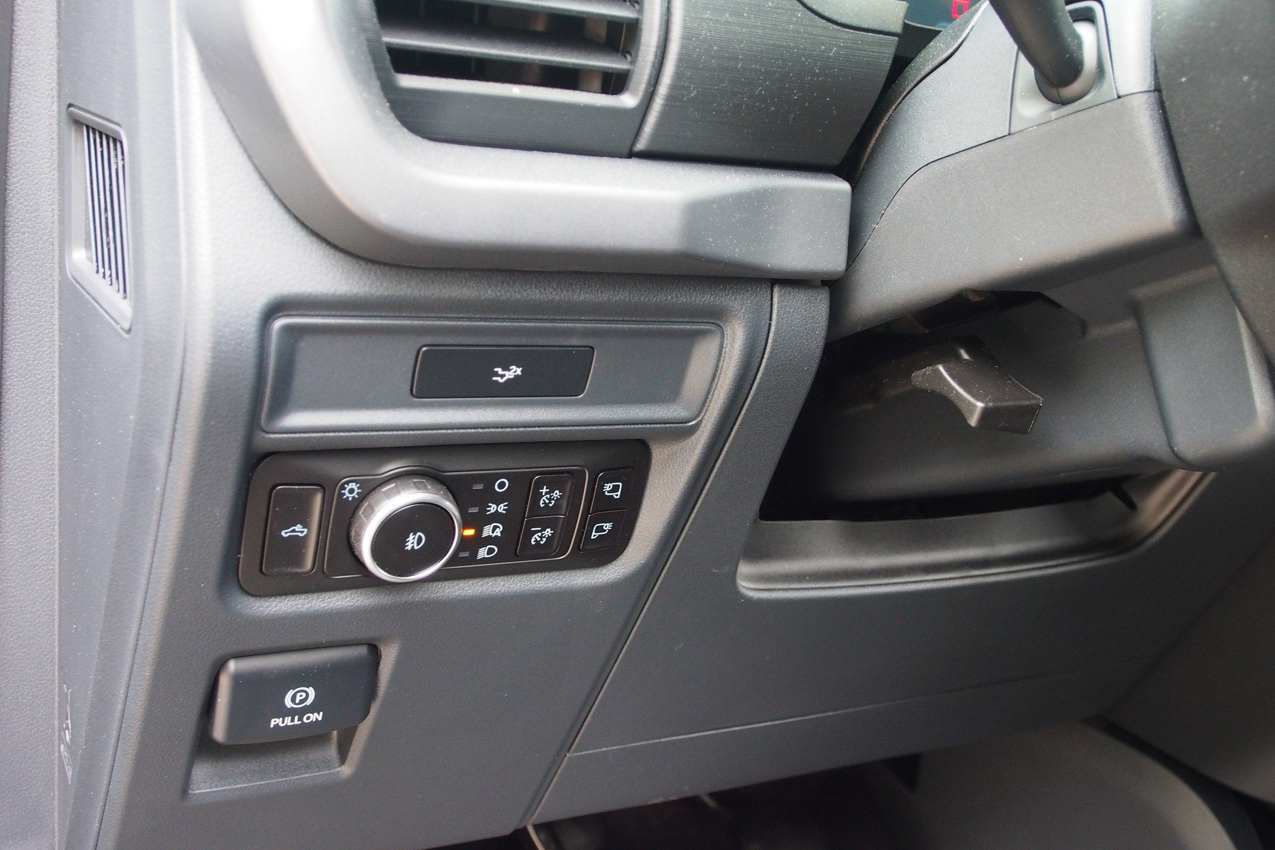 2026 Ford F-150 XLT - Crossroads Courtesy Demo