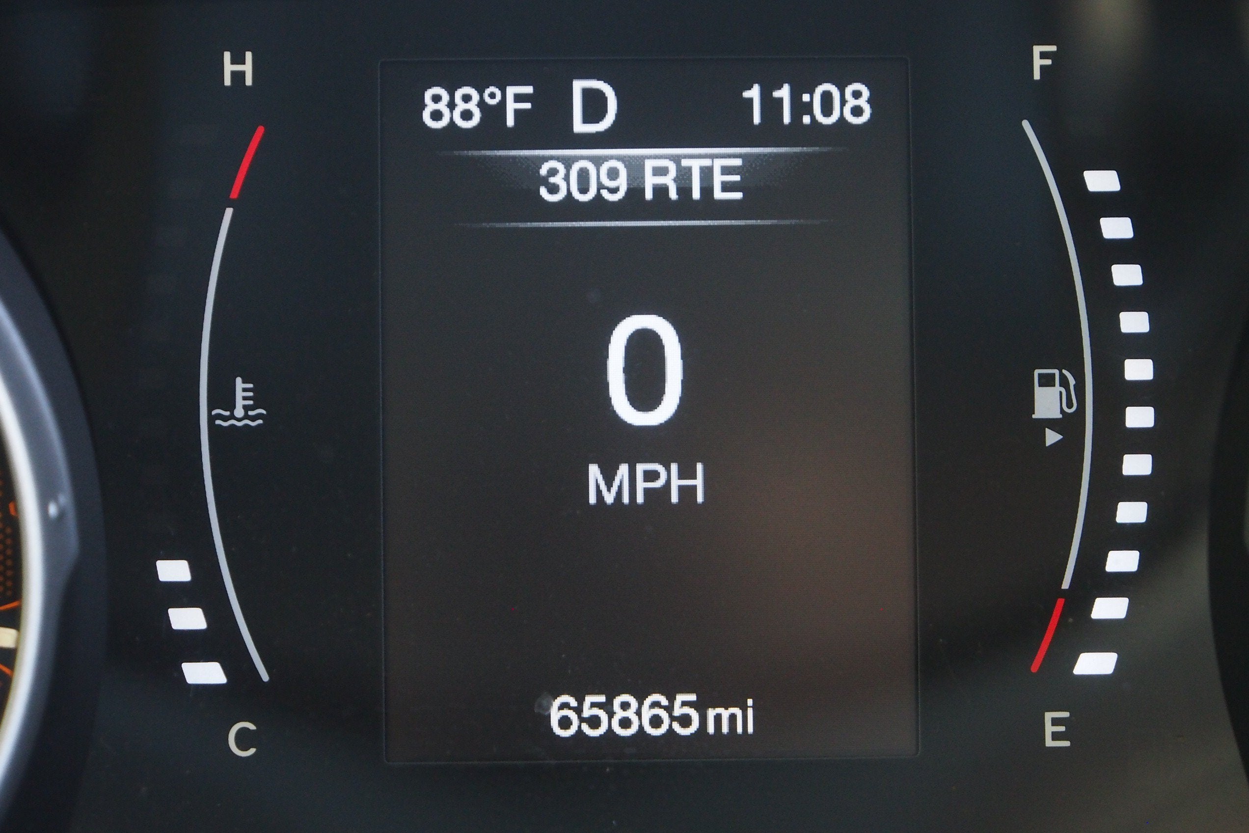 2020 Jeep Compass Latitude w/Sun/Wheel Pkg